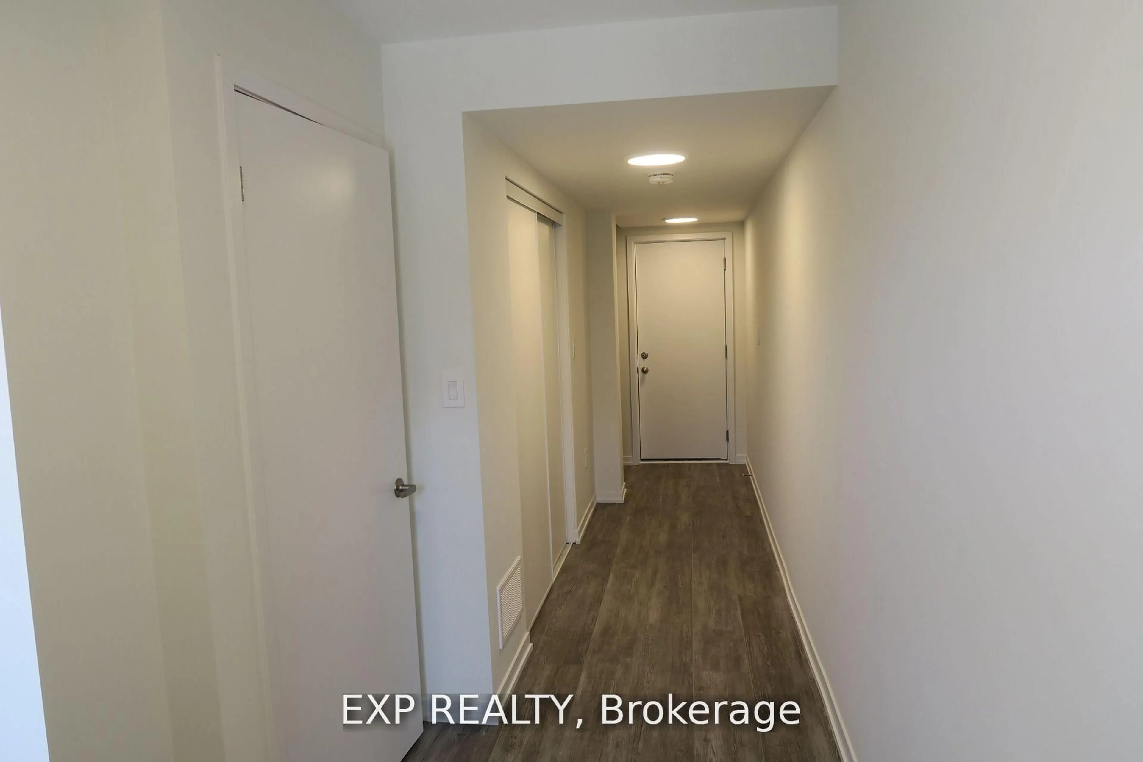 A pic of a room for 54 Matawin Lane, Richmond Hill Ontario L4B 0H8