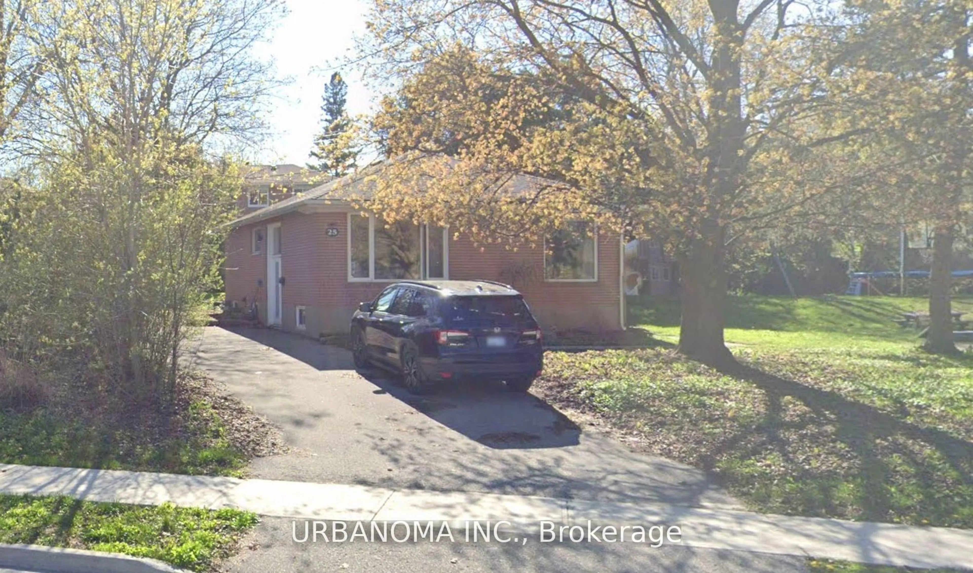 Home with brick exterior material, street for 25 Algonquin Cres, Aurora Ontario L4G 3E6