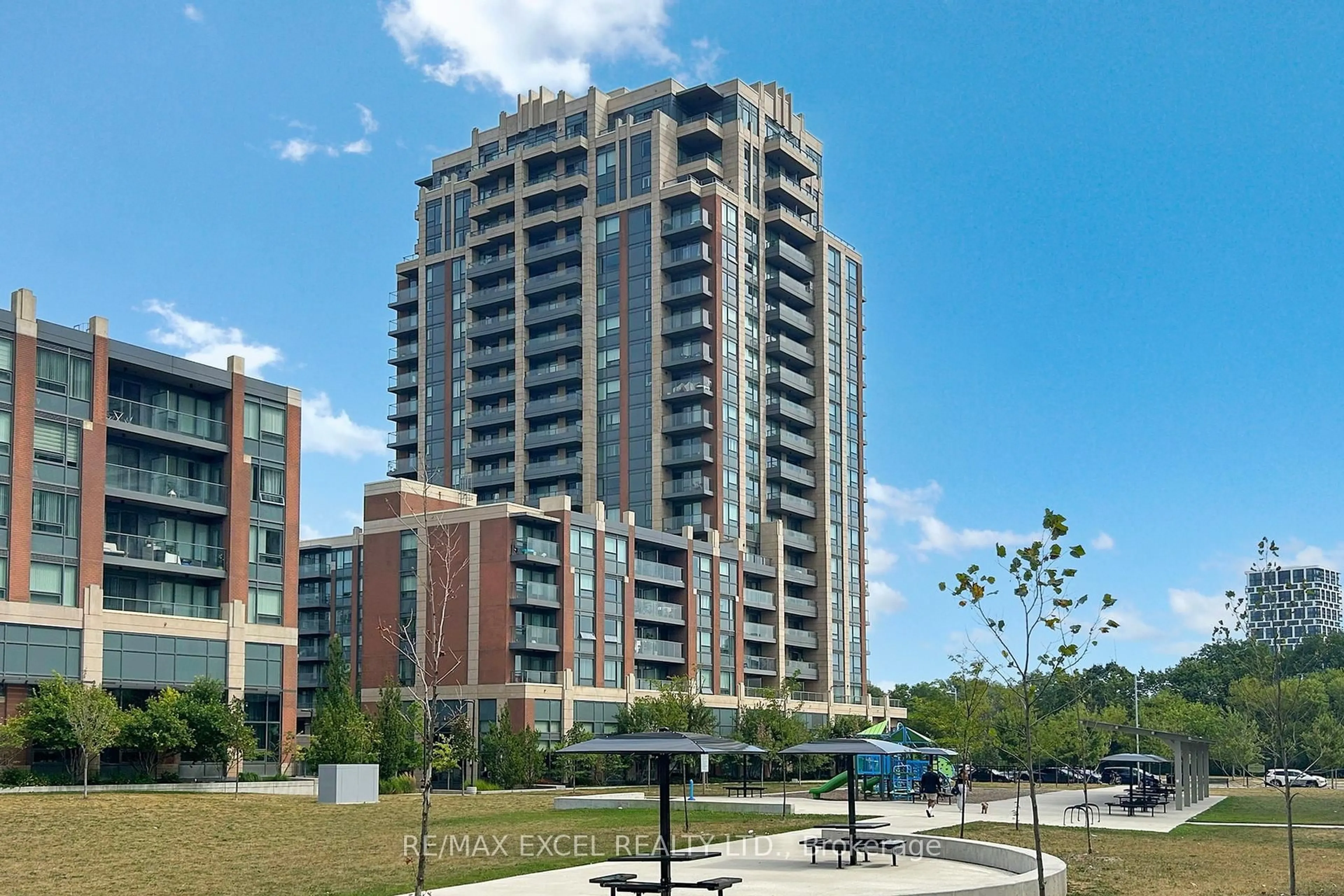 Unknown for 18 Uptown Dr #207, Markham Ontario L3R 5M5