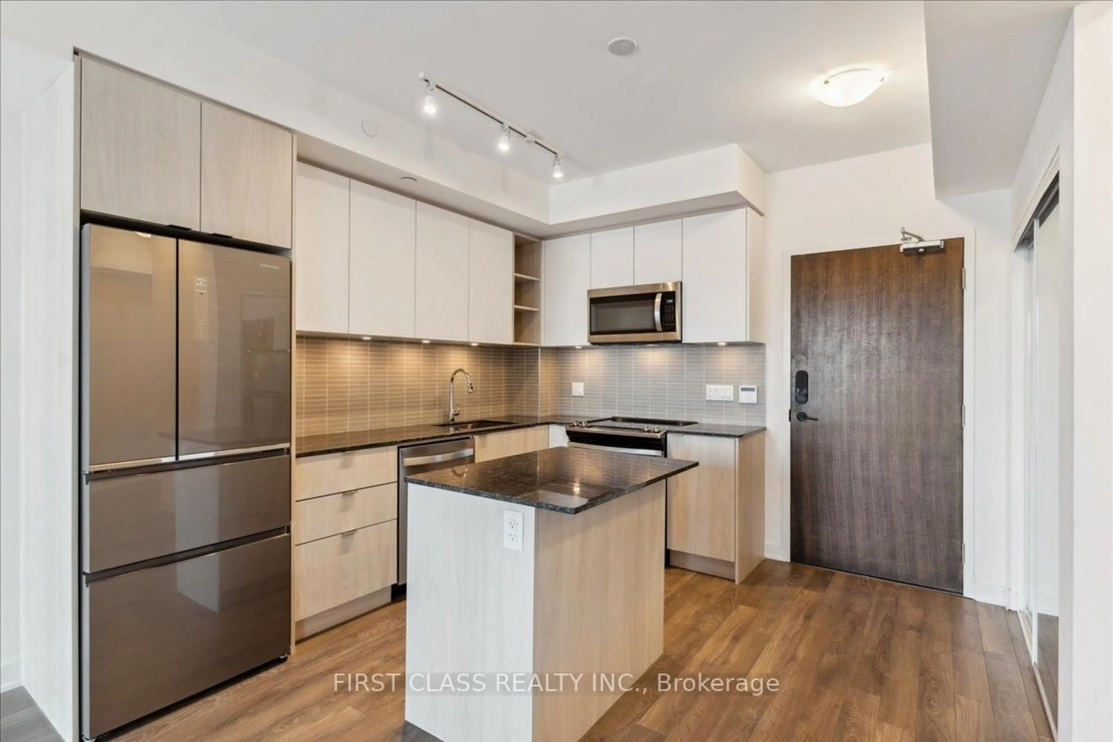 Open concept kitchen, unknown for 100 Eagle Rock Way #403, Vaughan Ontario L6A 5B9