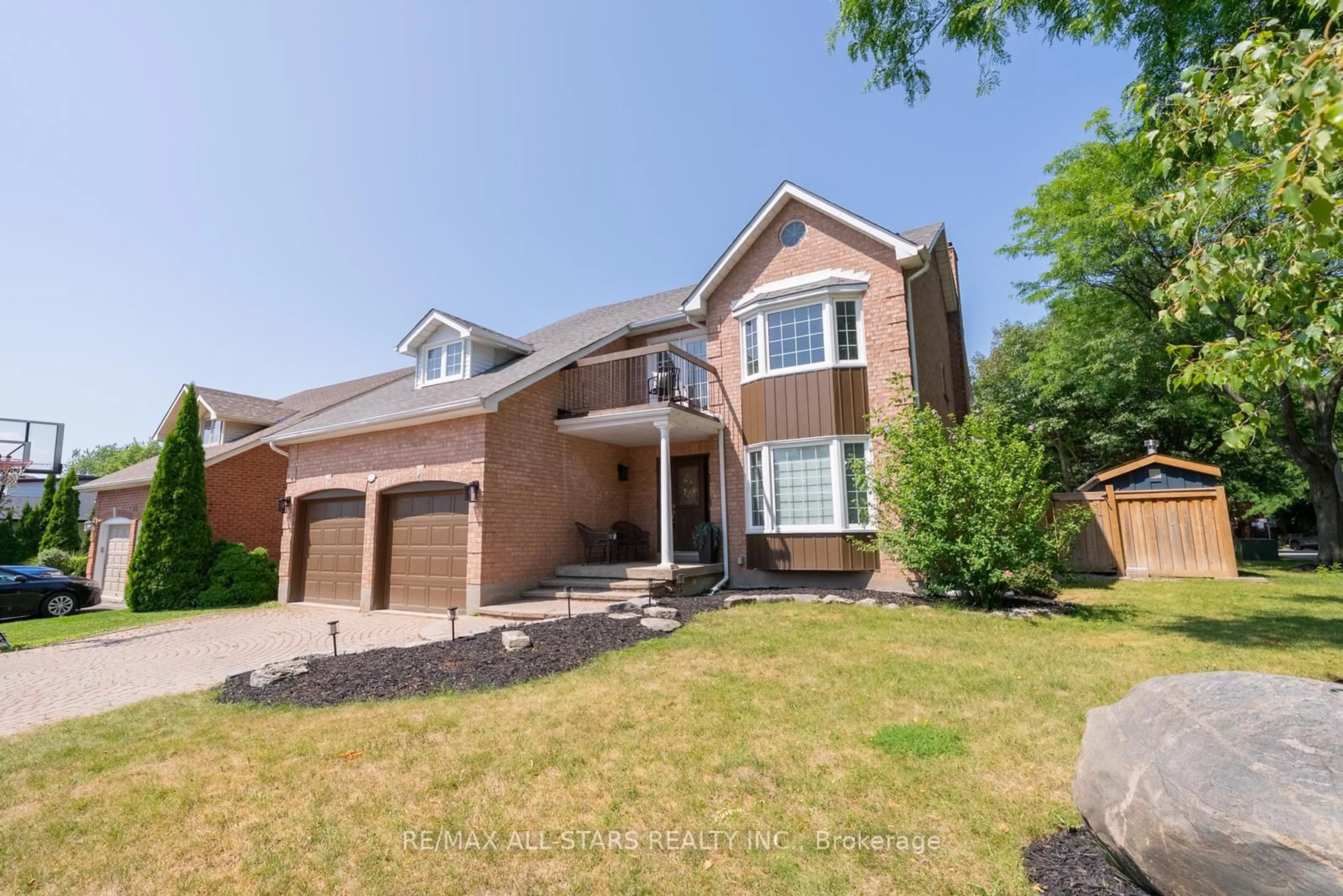Home with brick exterior material, street for 22 Dorman Dr, Whitchurch-Stouffville Ontario L4A 8A6