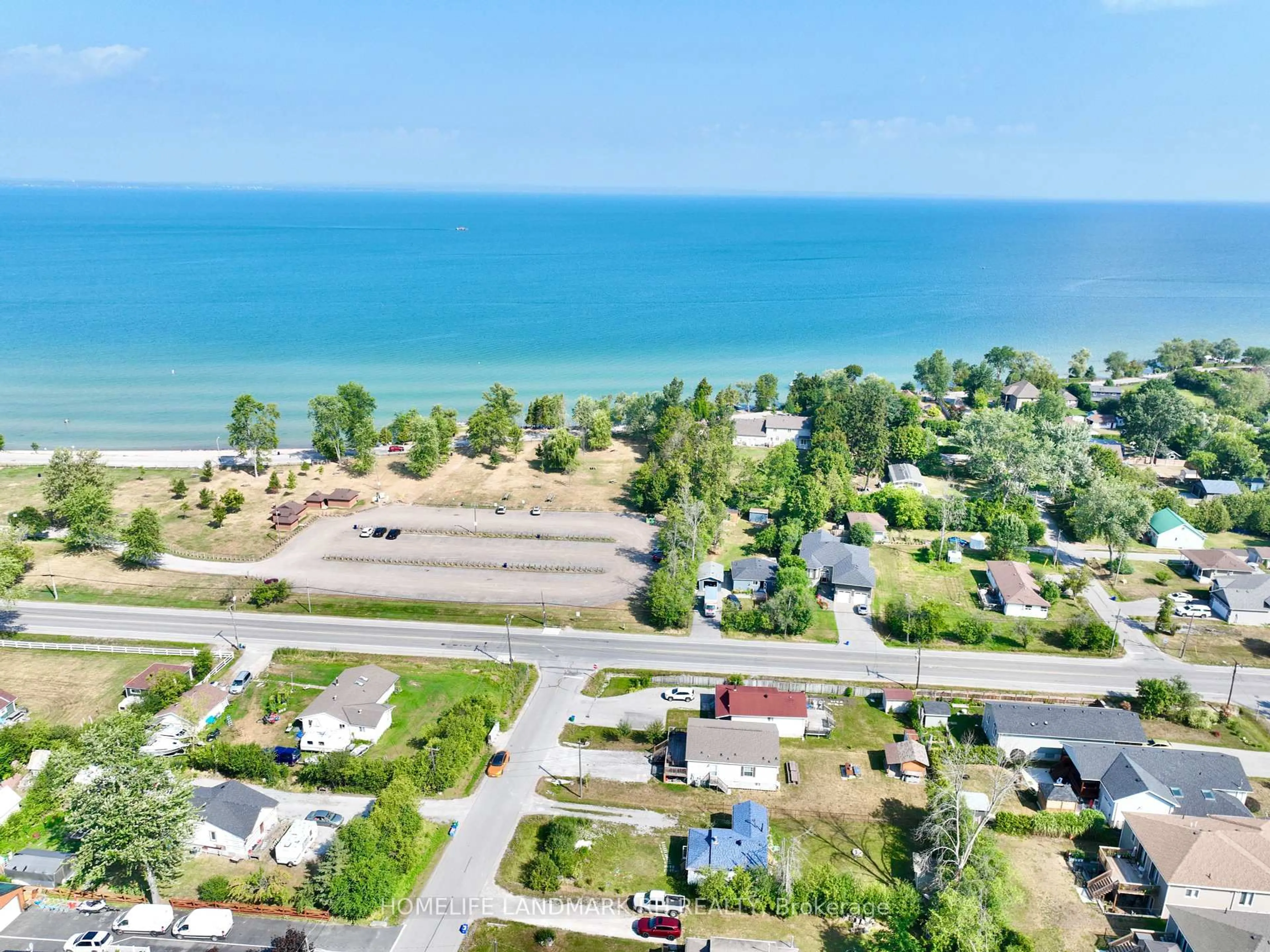 A pic from outside/outdoor area/front of a property/back of a property/a pic from drone, water/lake/river/ocean view for 795 Third Ave, Georgina Ontario L0E 1S0