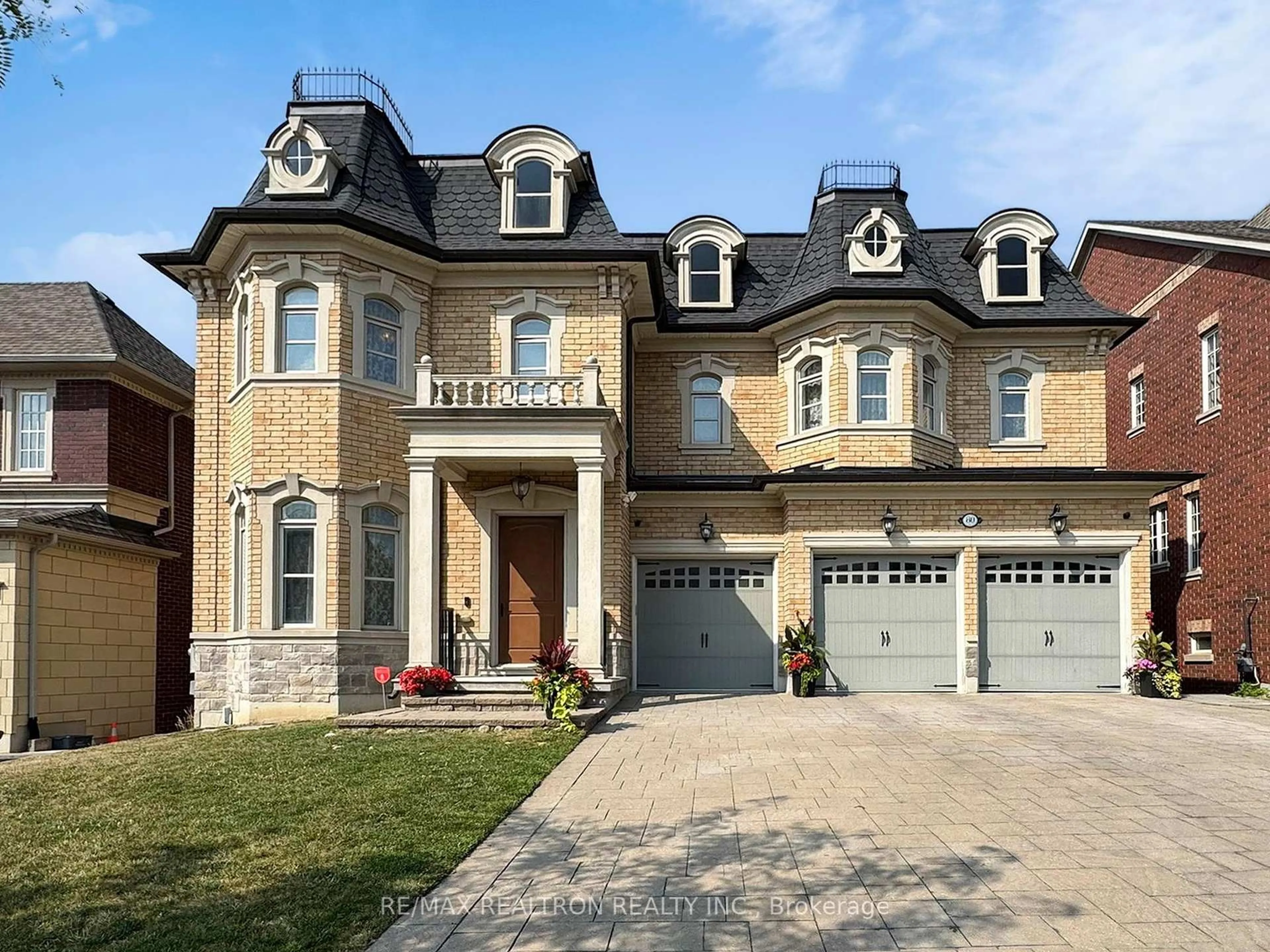 Home with brick exterior material, street for 80 Annsleywood Crt, Vaughan Ontario L4H 4G6