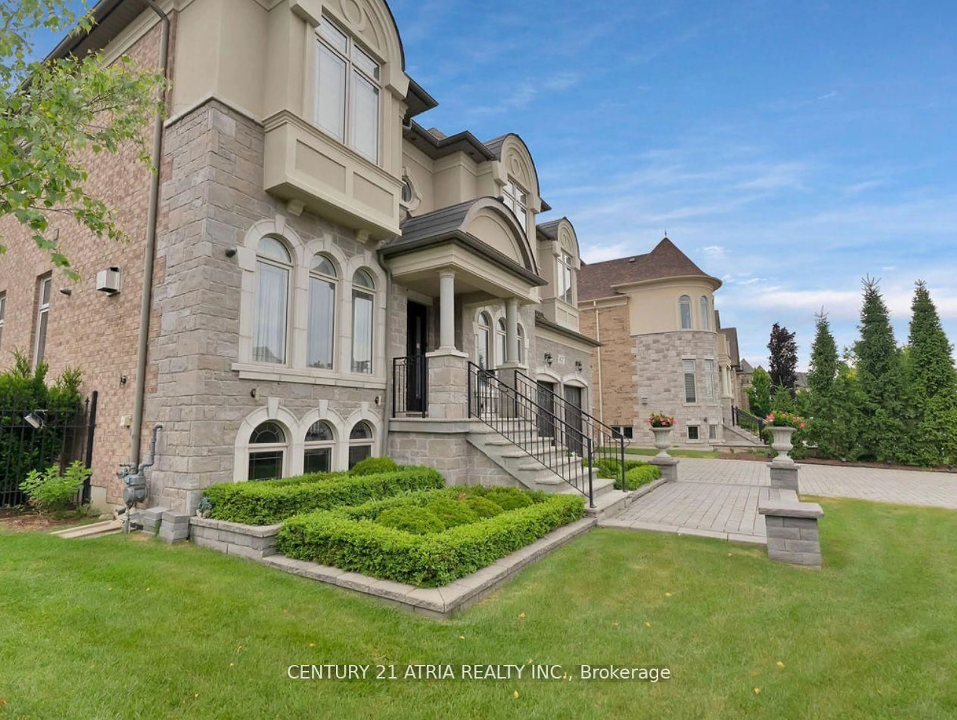 Unknown for 67 Langdon Dr, King Ontario L7B 0M1