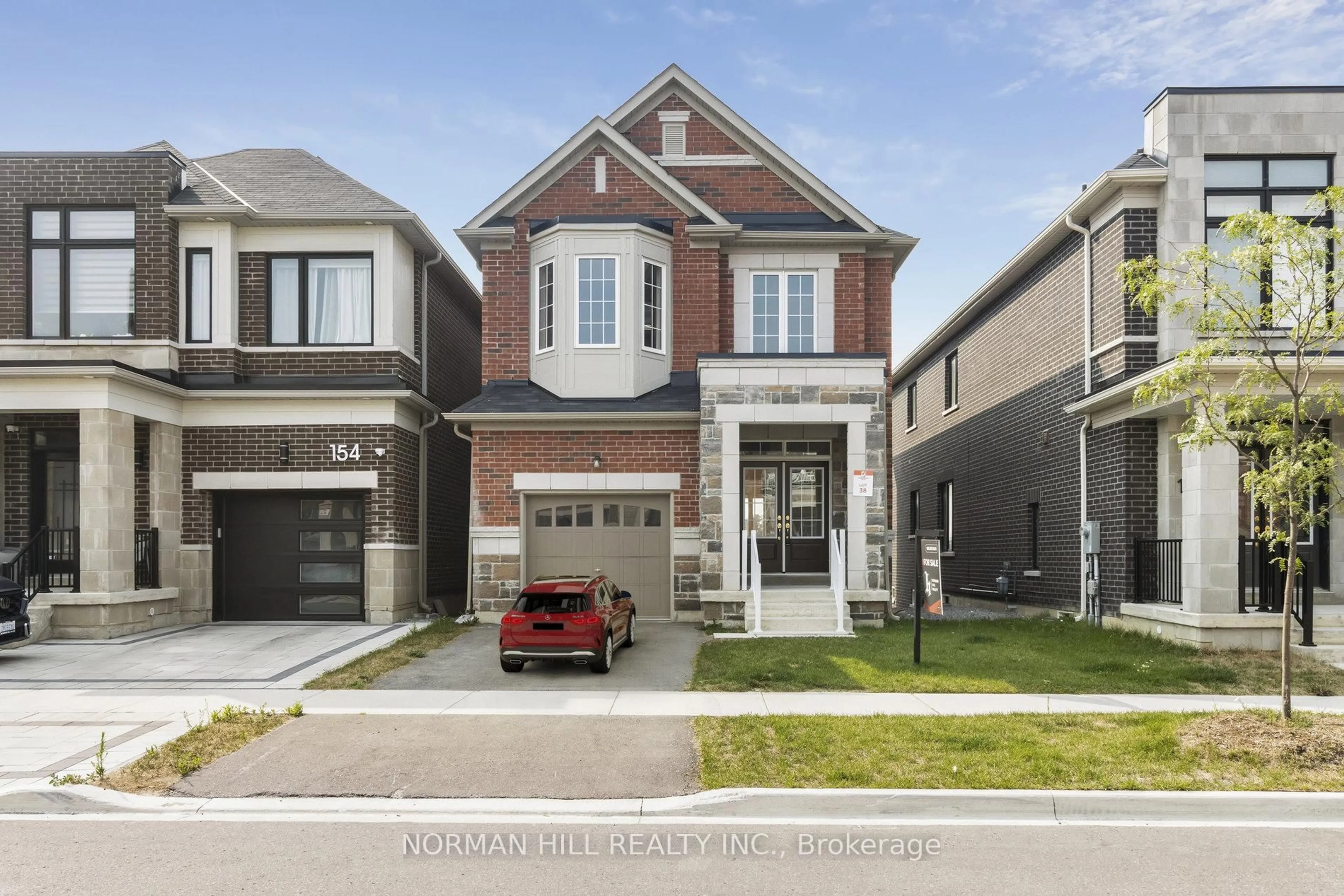 Home with brick exterior material, street for 152 Hartney Dr, Richmond Hill Ontario L4S 0L1