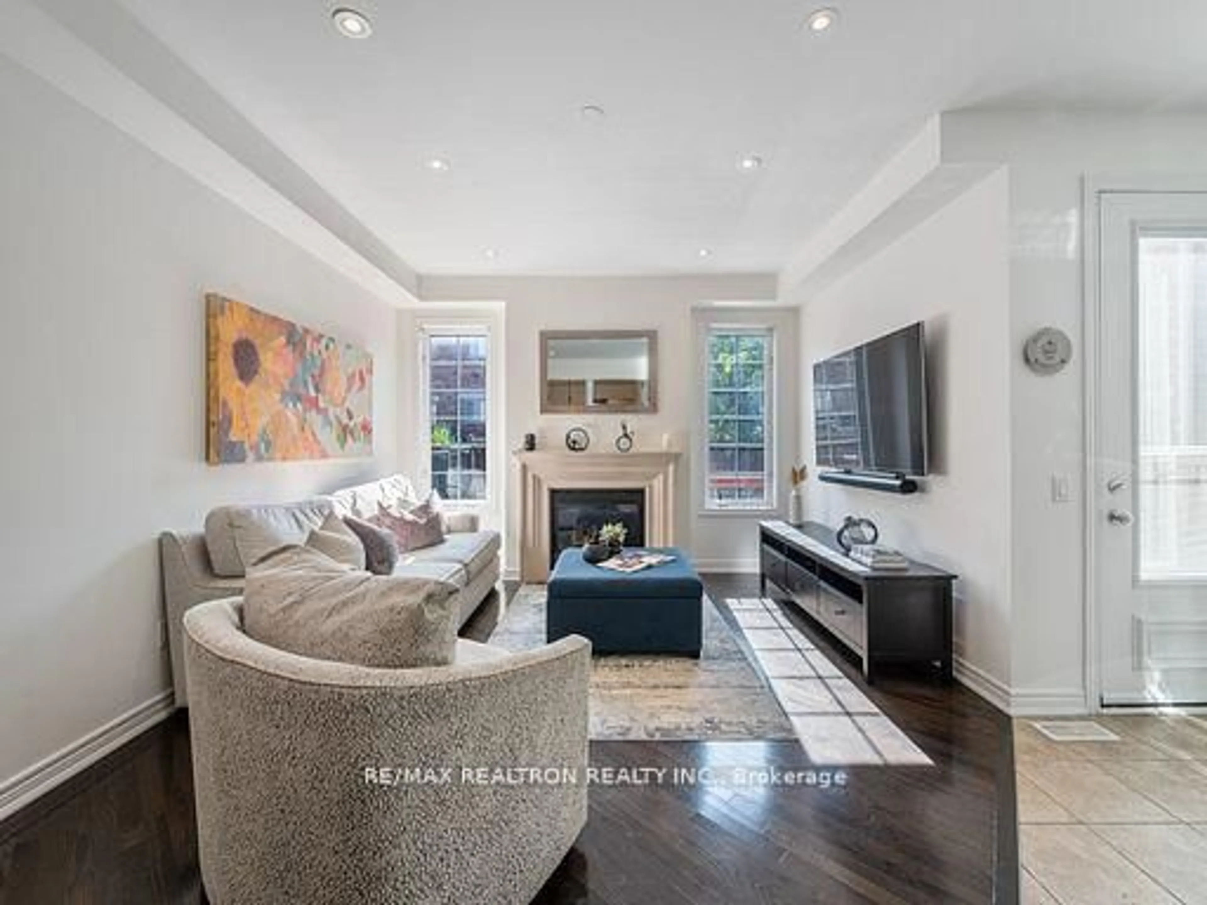 Living room with furniture, unknown for 448 Lady Nadia Dr, Vaughan Ontario L6A 4G3