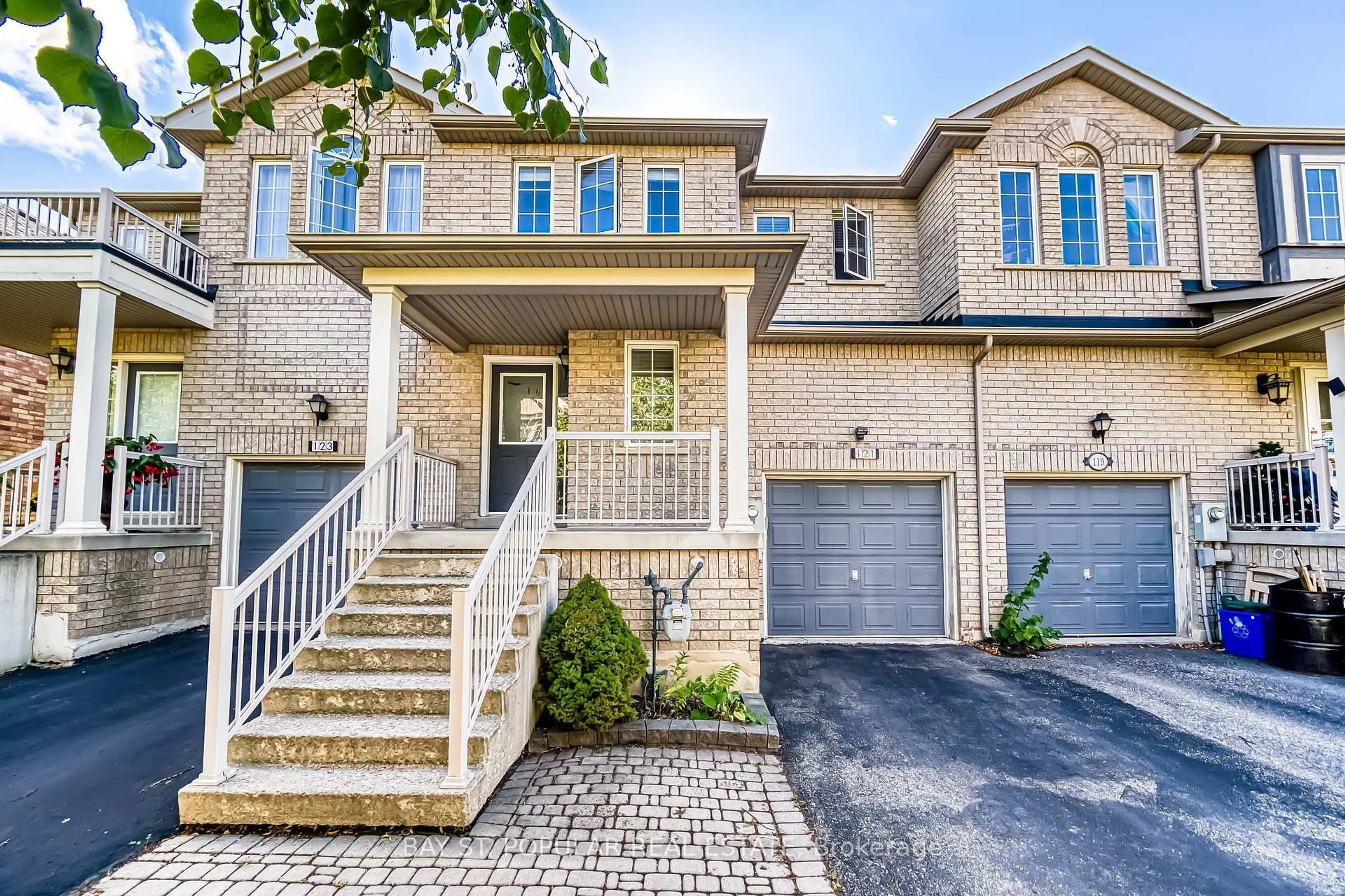 Home with brick exterior material, street for 121 Hillwood St, Markham Ontario L6C 3E6