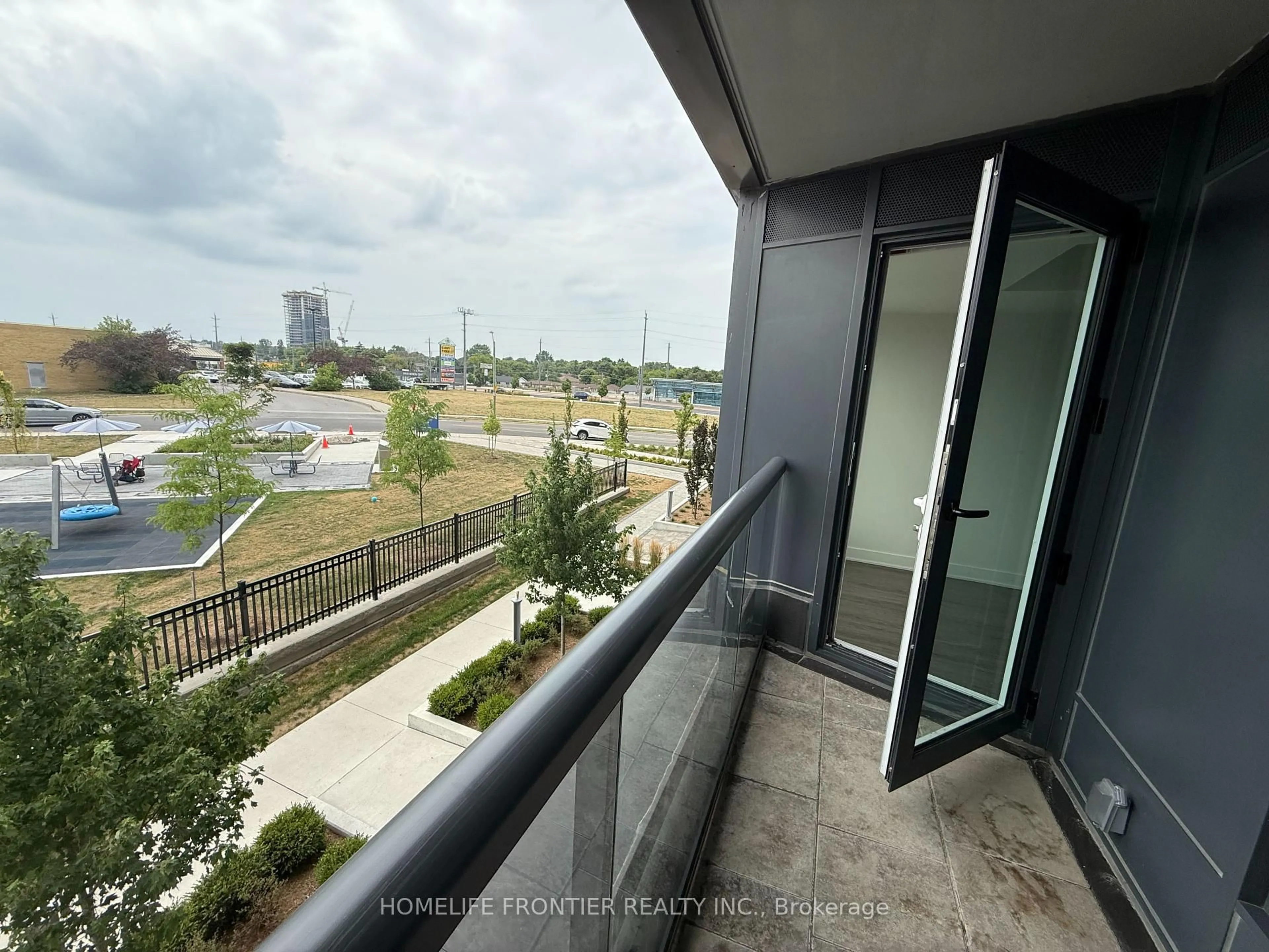 Balcony in the apartment, city buildings view from balcony for 185 Deerfield Rd #208, Newmarket Ontario L3Y 0G7