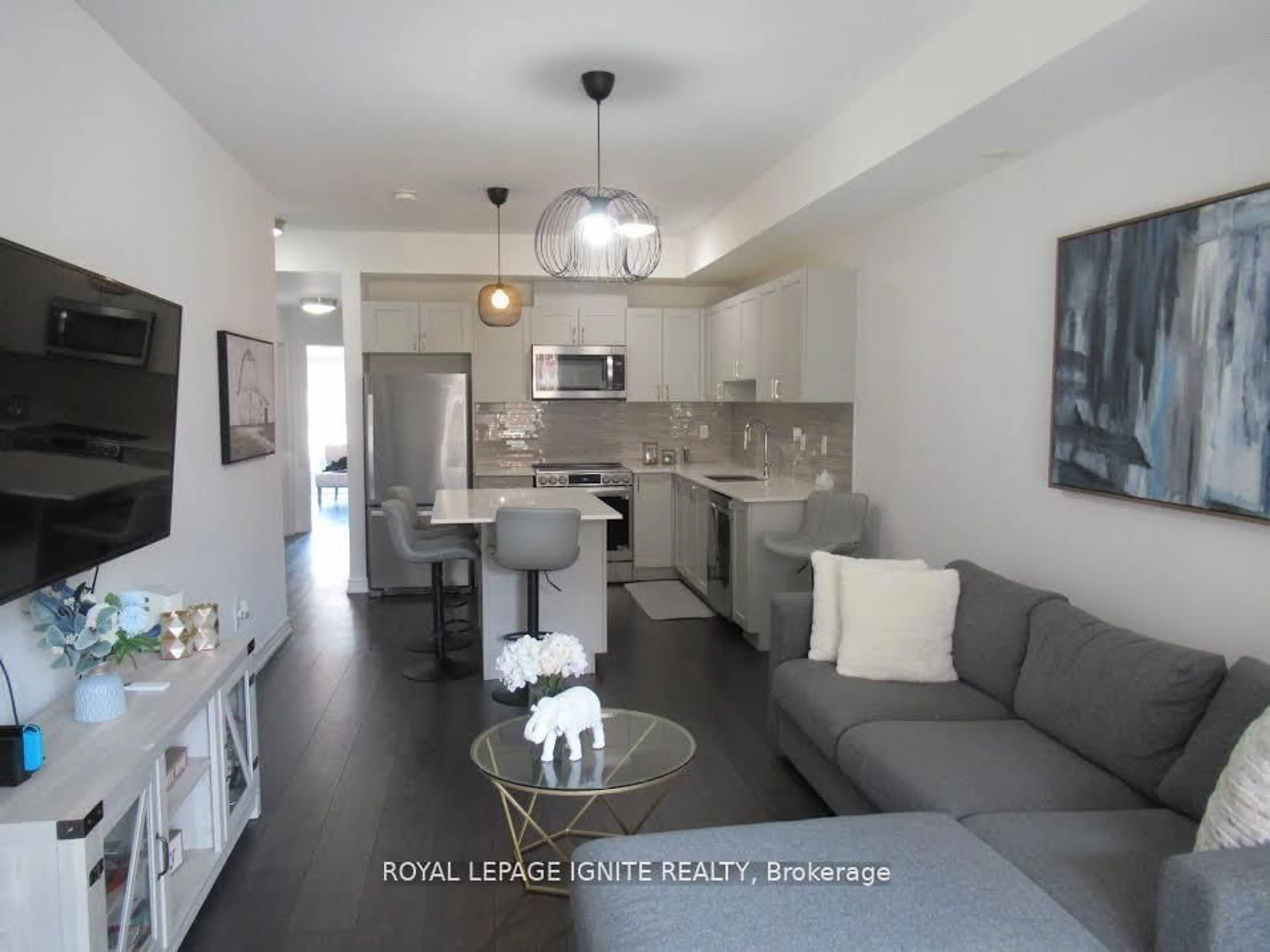 Open concept kitchen, unknown for 196 Pine Grove Rd #13, Vaughan Ontario L4L 0H8