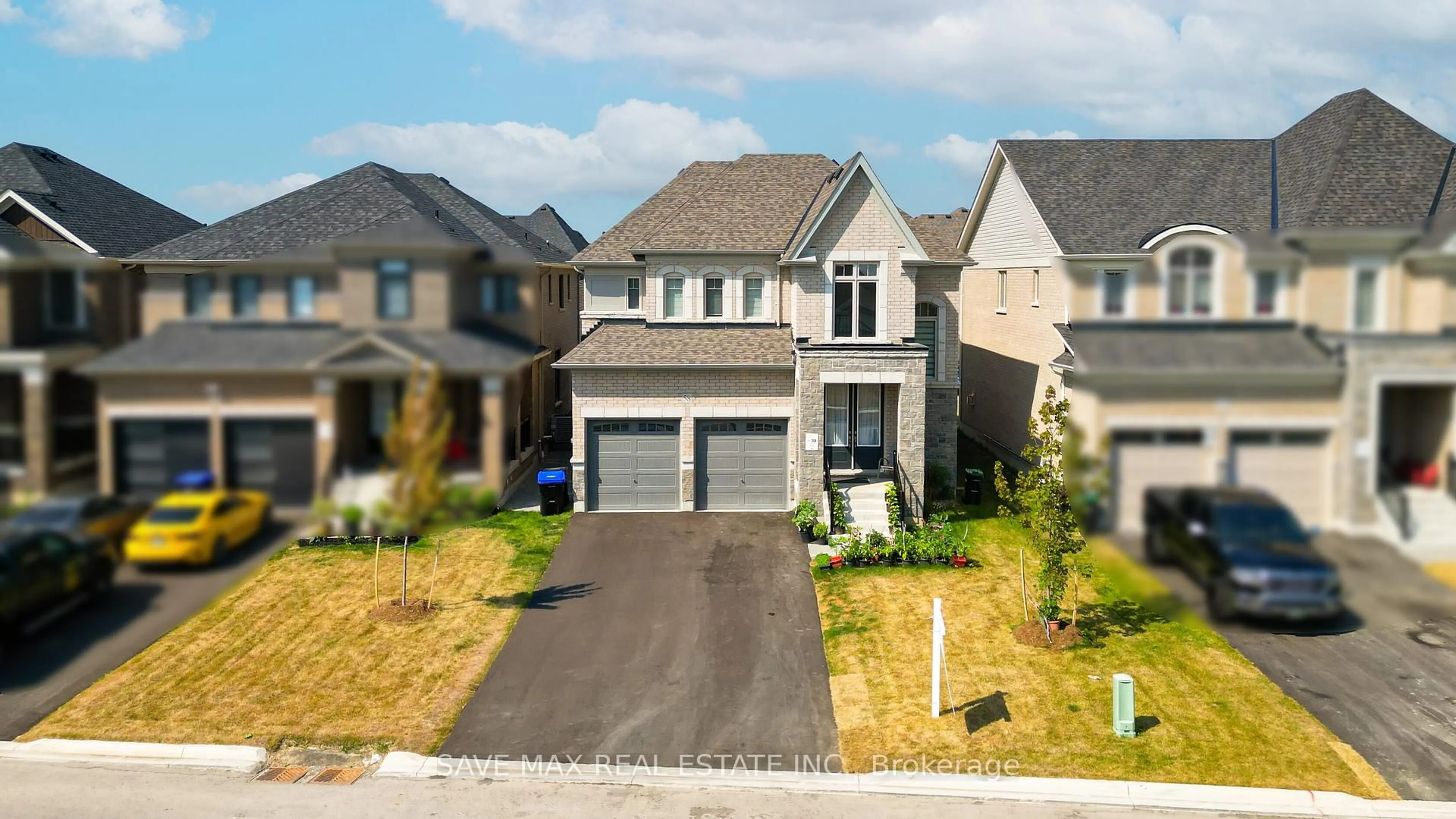 A pic from outside/outdoor area/front of a property/back of a property/a pic from drone, street for 58 Sandhill Cres, Adjala-Tosorontio Ontario L0G 1W0