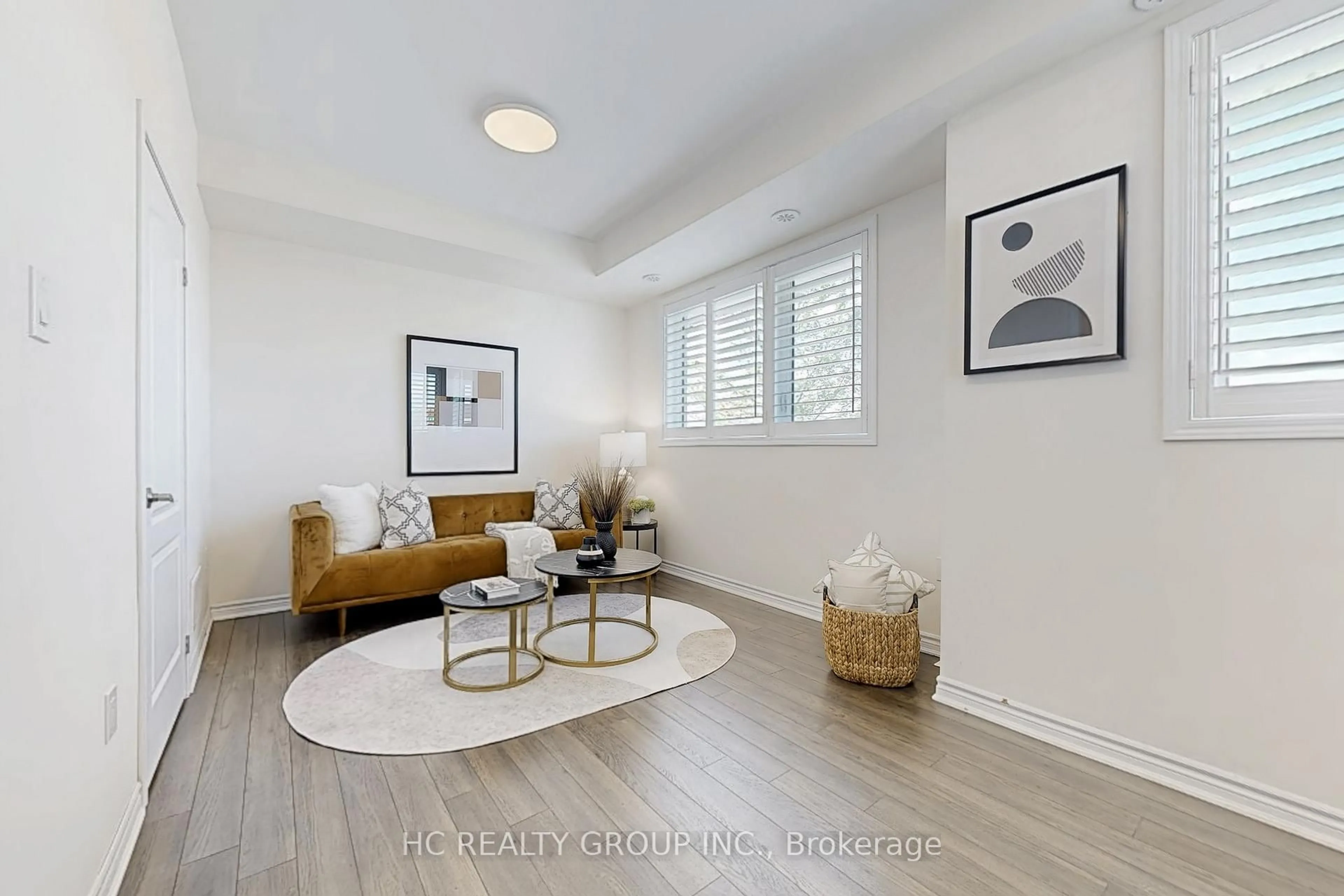 Living room with furniture, unknown for 350 Arthur Bonner Ave, Markham Ontario L6B 1N2