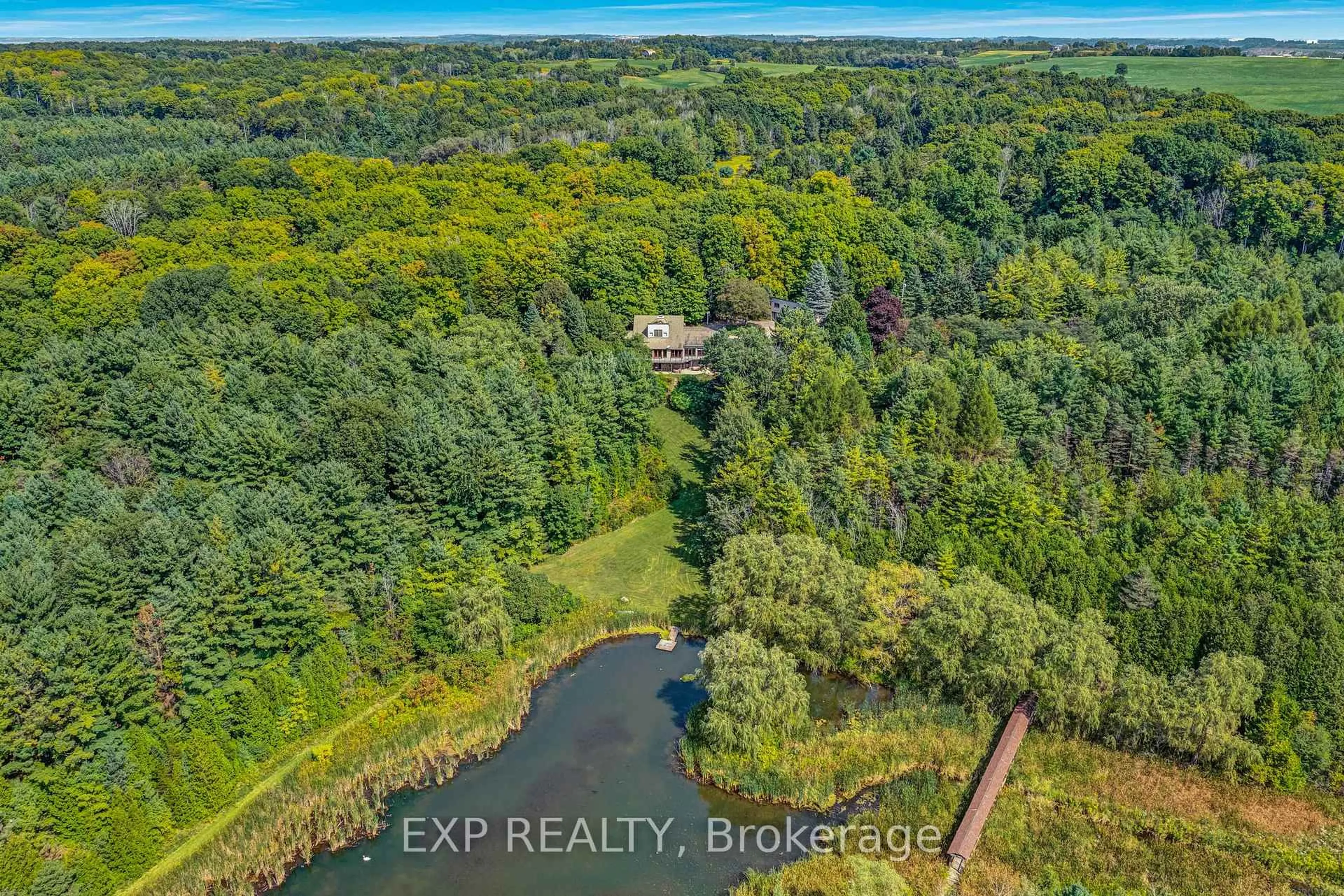 A pic from outside/outdoor area/front of a property/back of a property/a pic from drone, water/lake/river/ocean view for 18340 Bathurst St, King Ontario L3Y 4V9