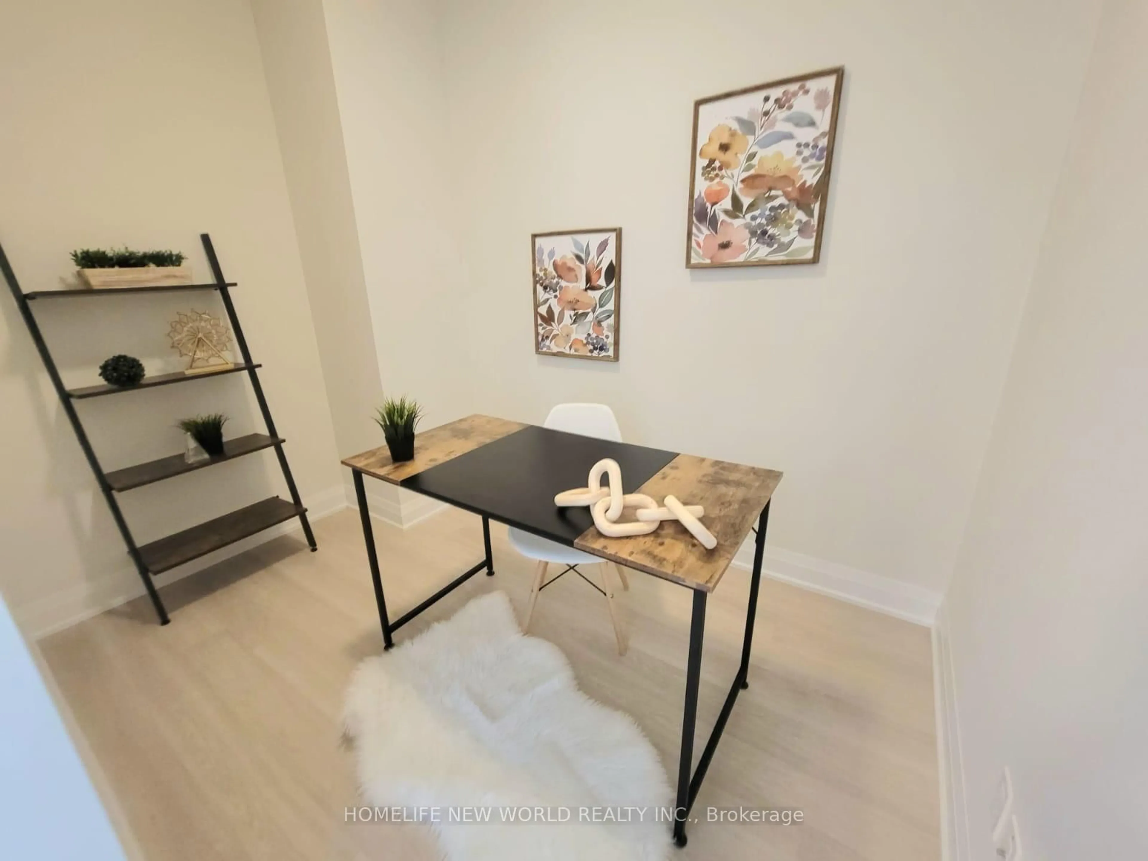 A pic of a room for 398 Highway 7 #603, Richmond Hill Ontario L4B 0G6