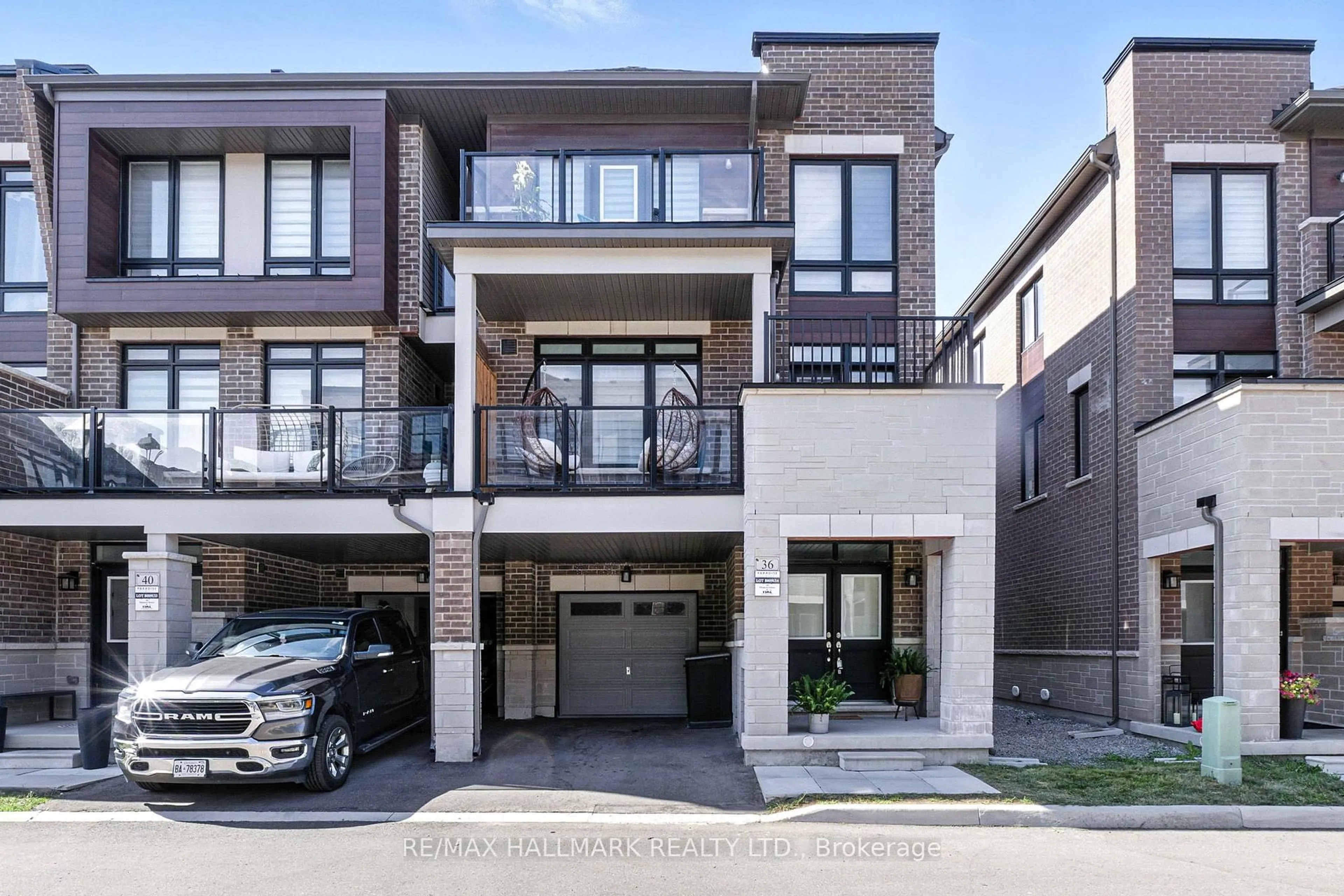 Home with brick exterior material, street for 36 Elsinore St, Vaughan Ontario L4H 5G2
