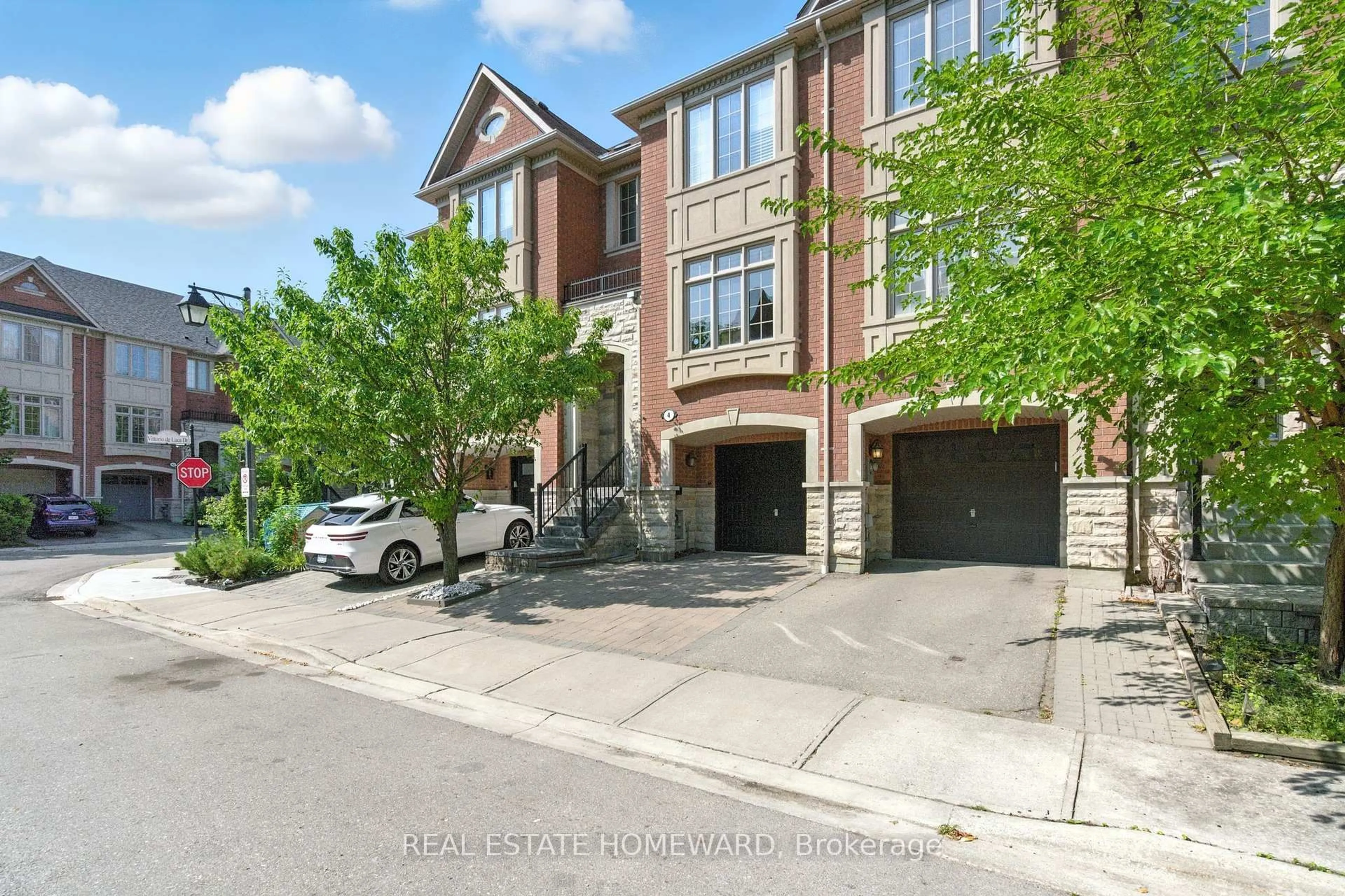 Unknown for 4 Isaac Devins Ave, Vaughan Ontario L4L 0A4