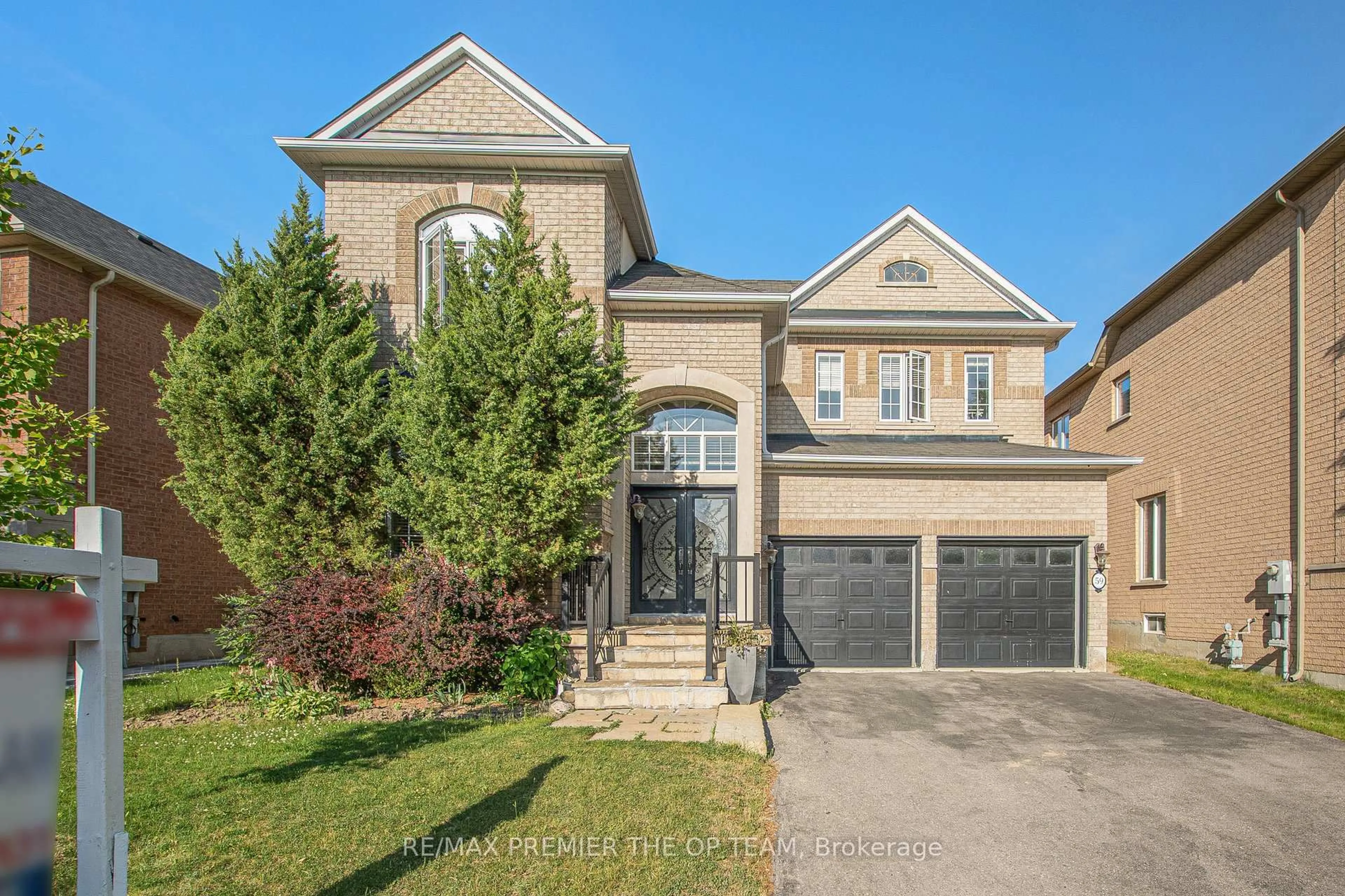 Home with brick exterior material, street for 59 Rossi Dr, Vaughan Ontario L4H 3K7