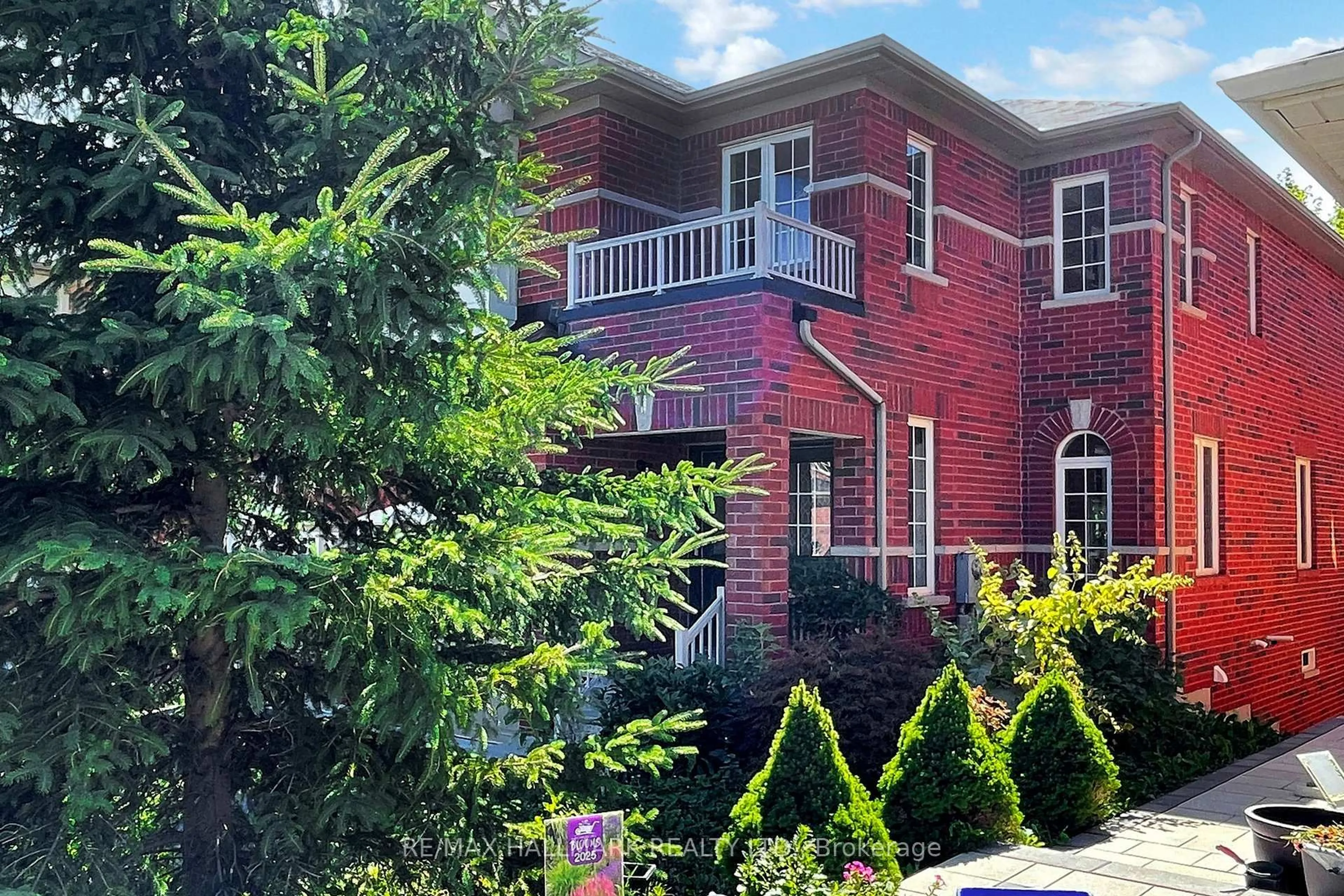 Home with brick exterior material, street for 133 Aikenhead Ave, Richmond Hill Ontario L4S 0C6
