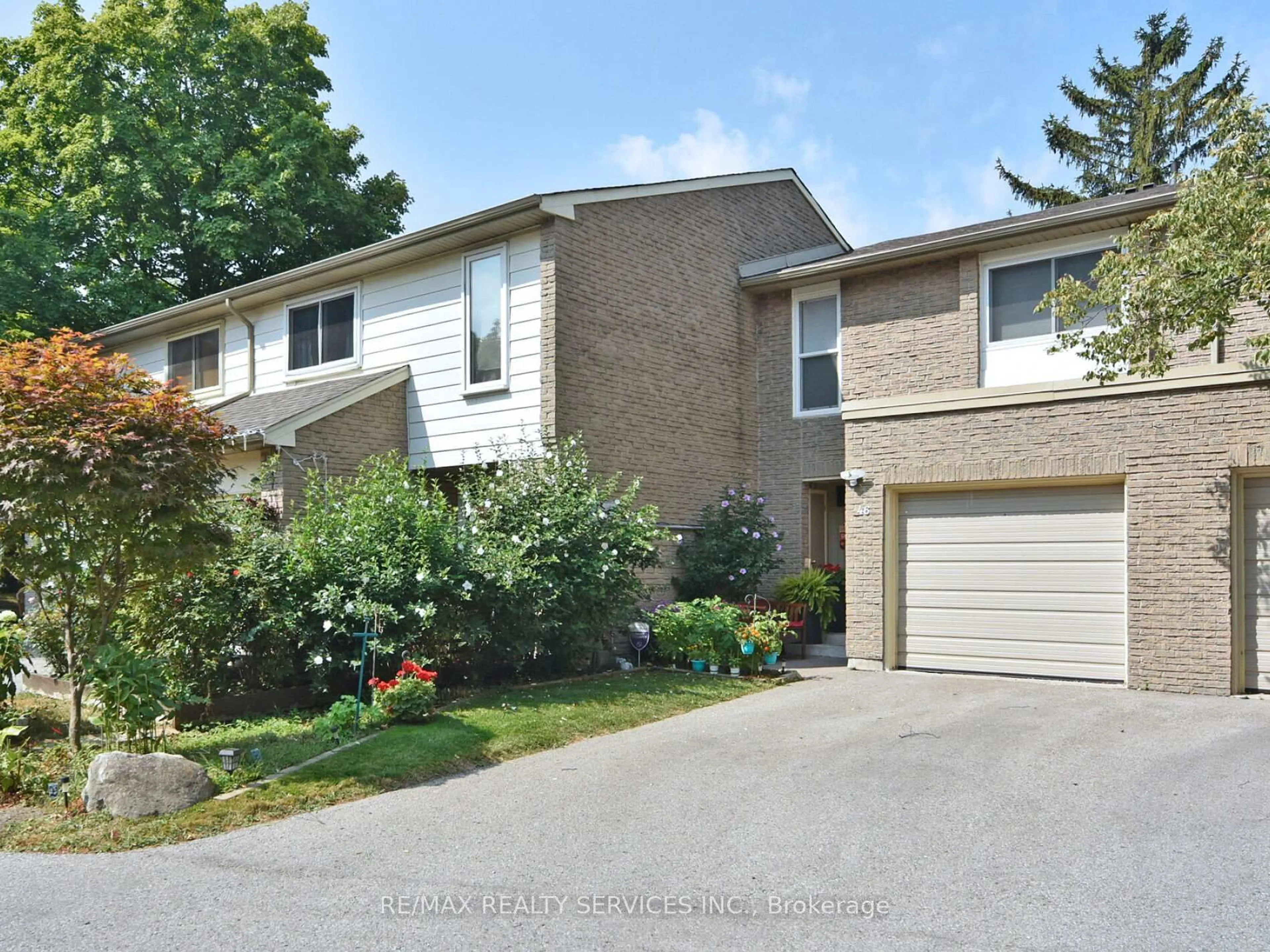 Home with brick exterior material, street for 46 Lindisfarne Way #80, Markham Ontario L3P 3W9