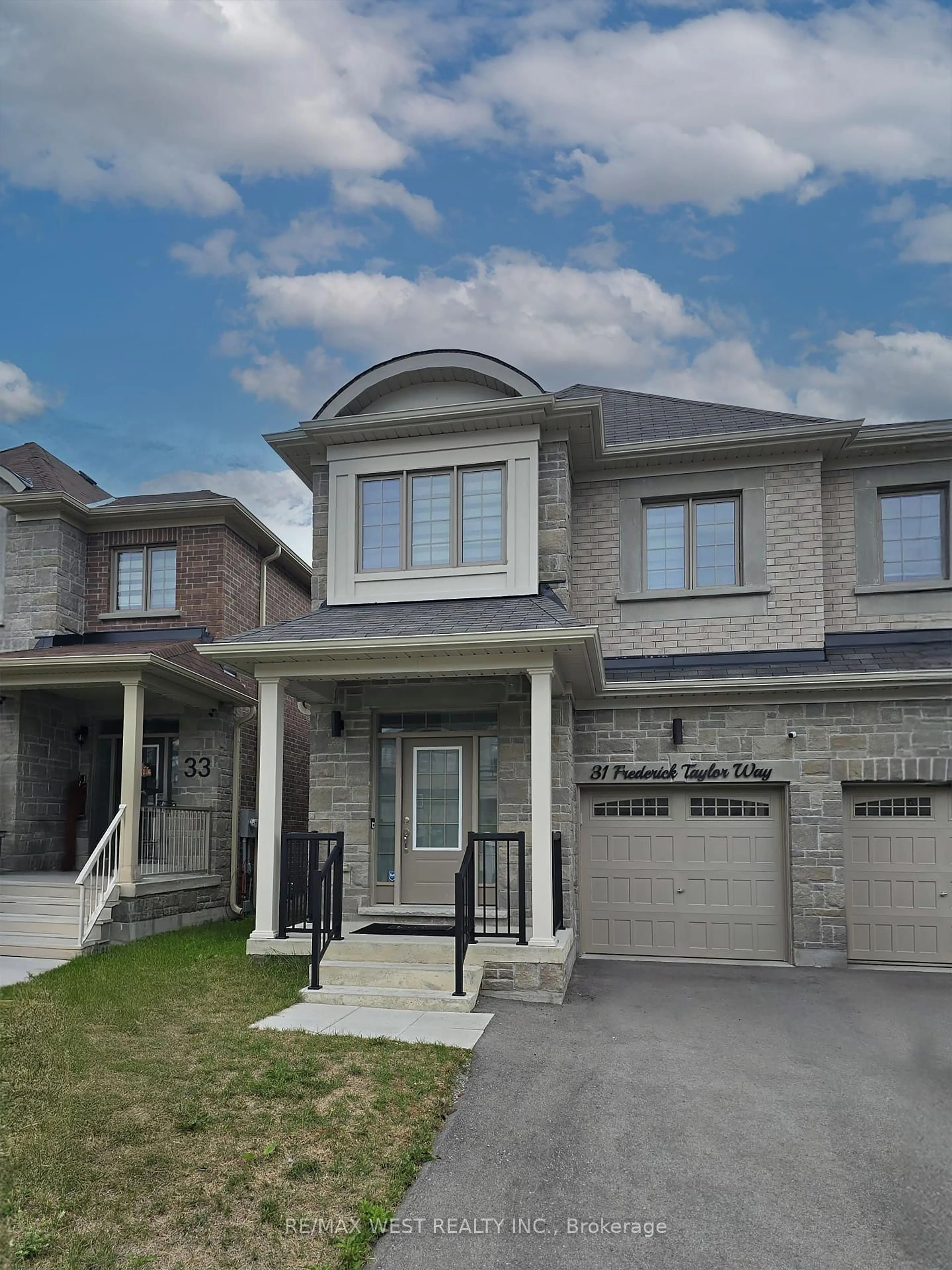 Home with brick exterior material, street for 31 Frederick Taylor Way, East Gwillimbury Ontario L0G 1M0