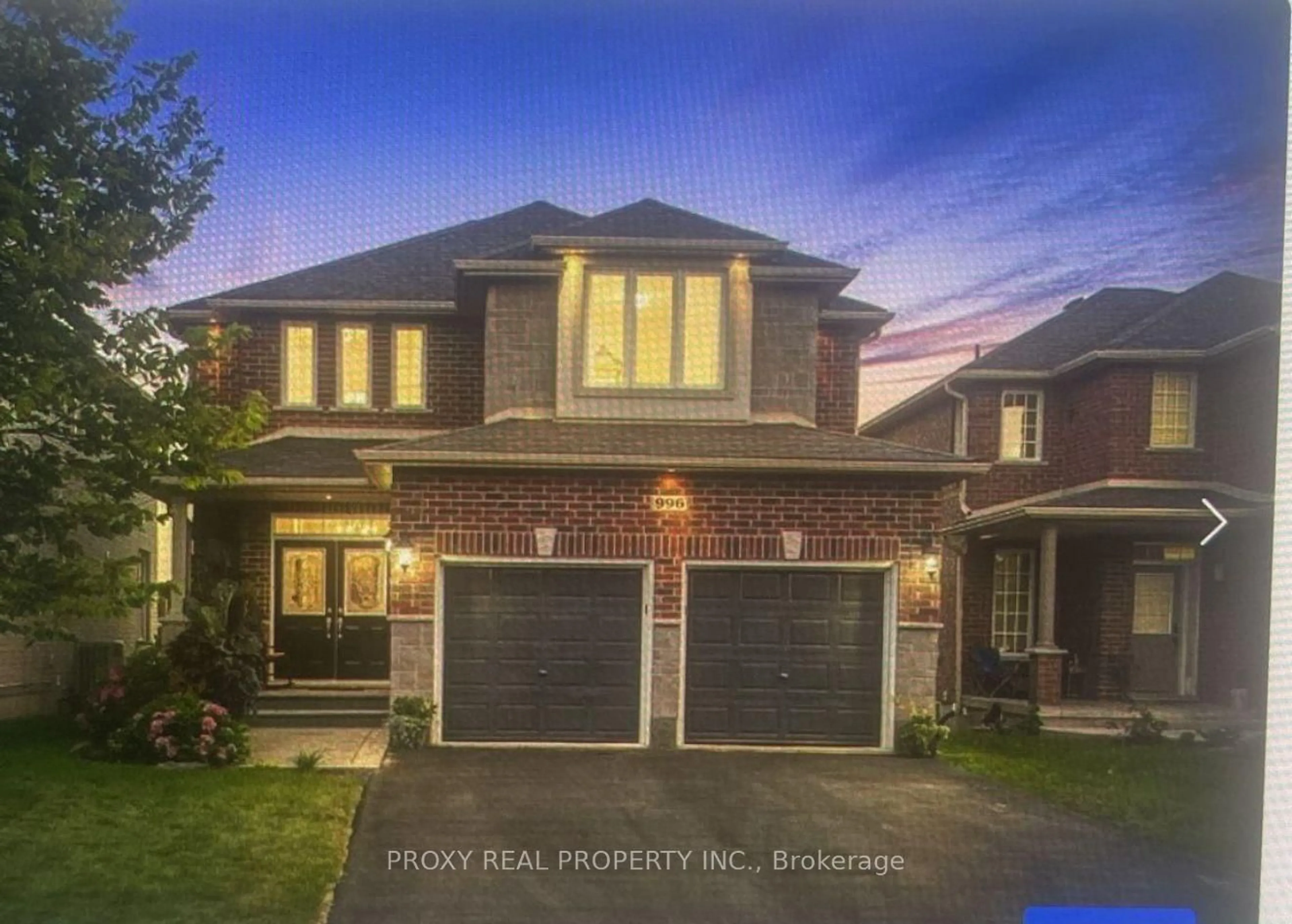 Home with brick exterior material, street for 996 BOOTH Ave, Innisfil Ontario L9S 0A4