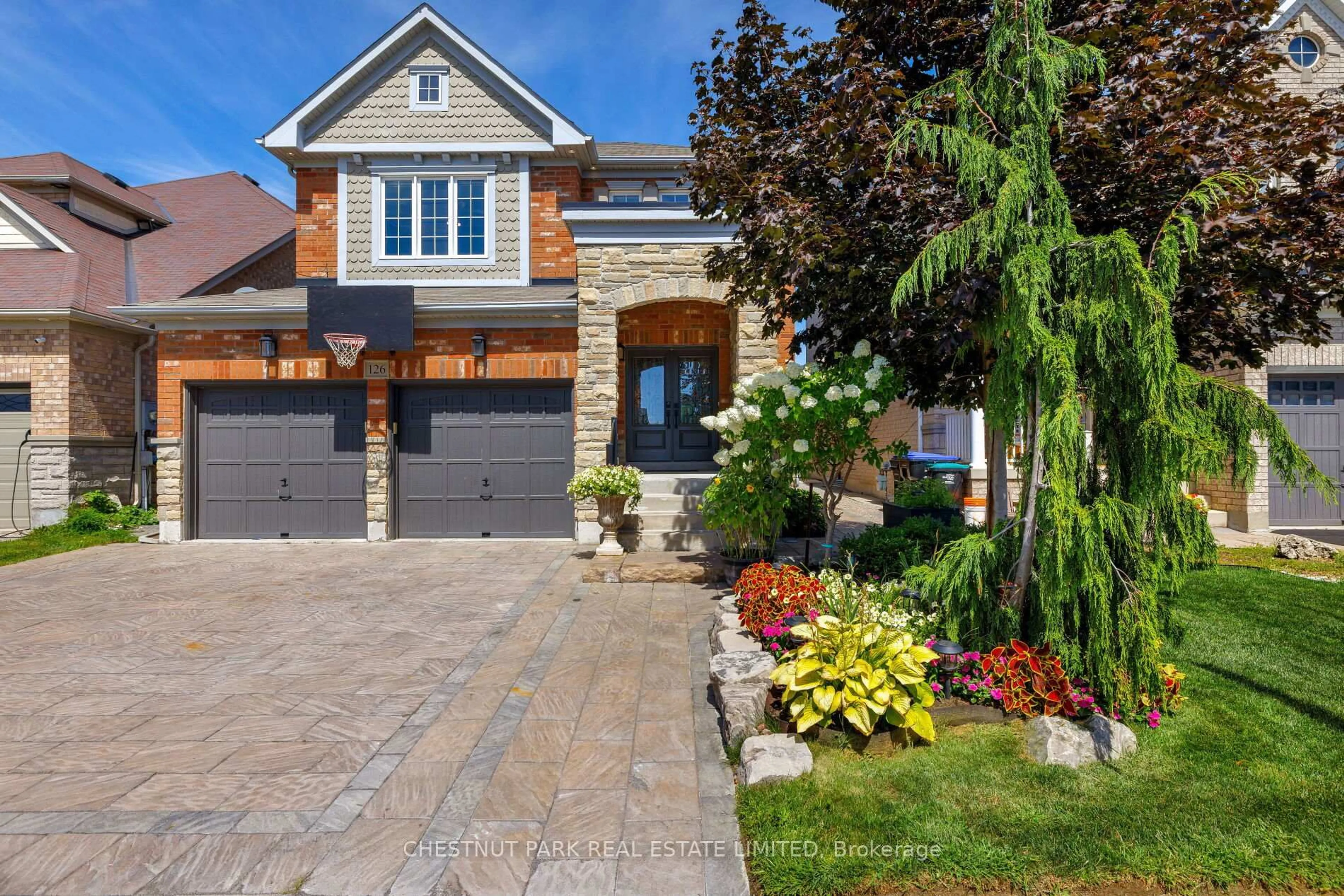 Home with brick exterior material, street for 126 Blue Dasher Blvd, Bradford West Gwillimbury Ontario L3Z 0E5