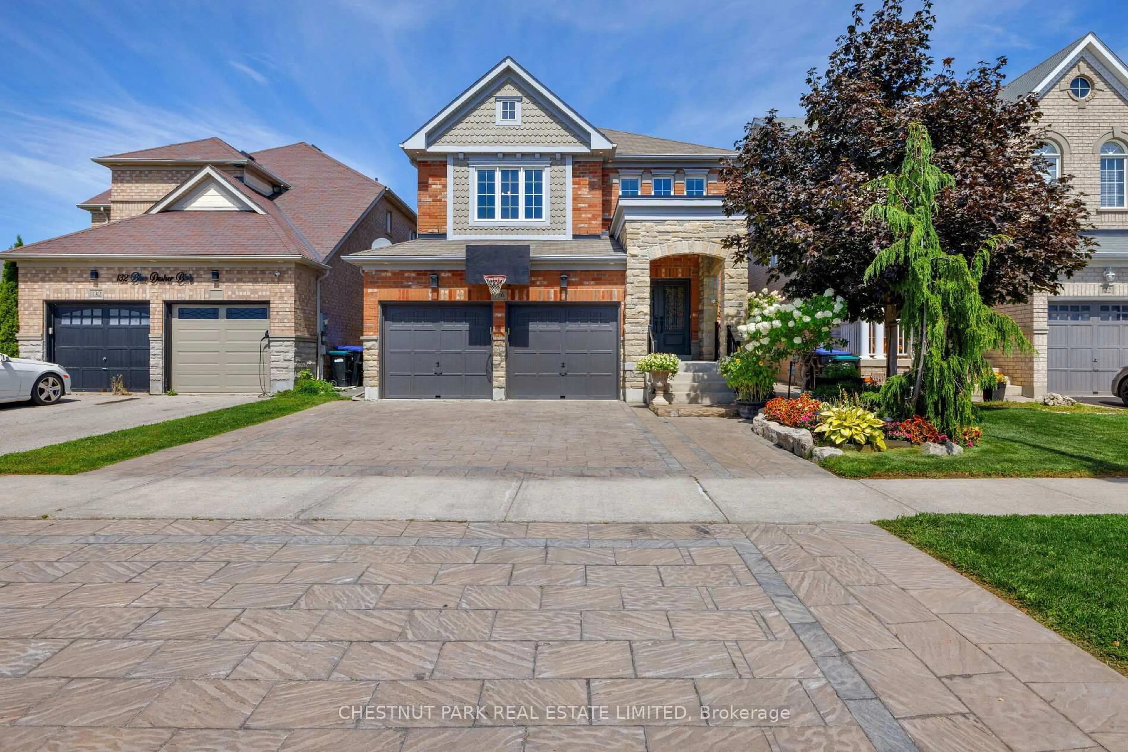 Home with brick exterior material, street for 126 Blue Dasher Blvd, Bradford West Gwillimbury Ontario L3Z 0E5