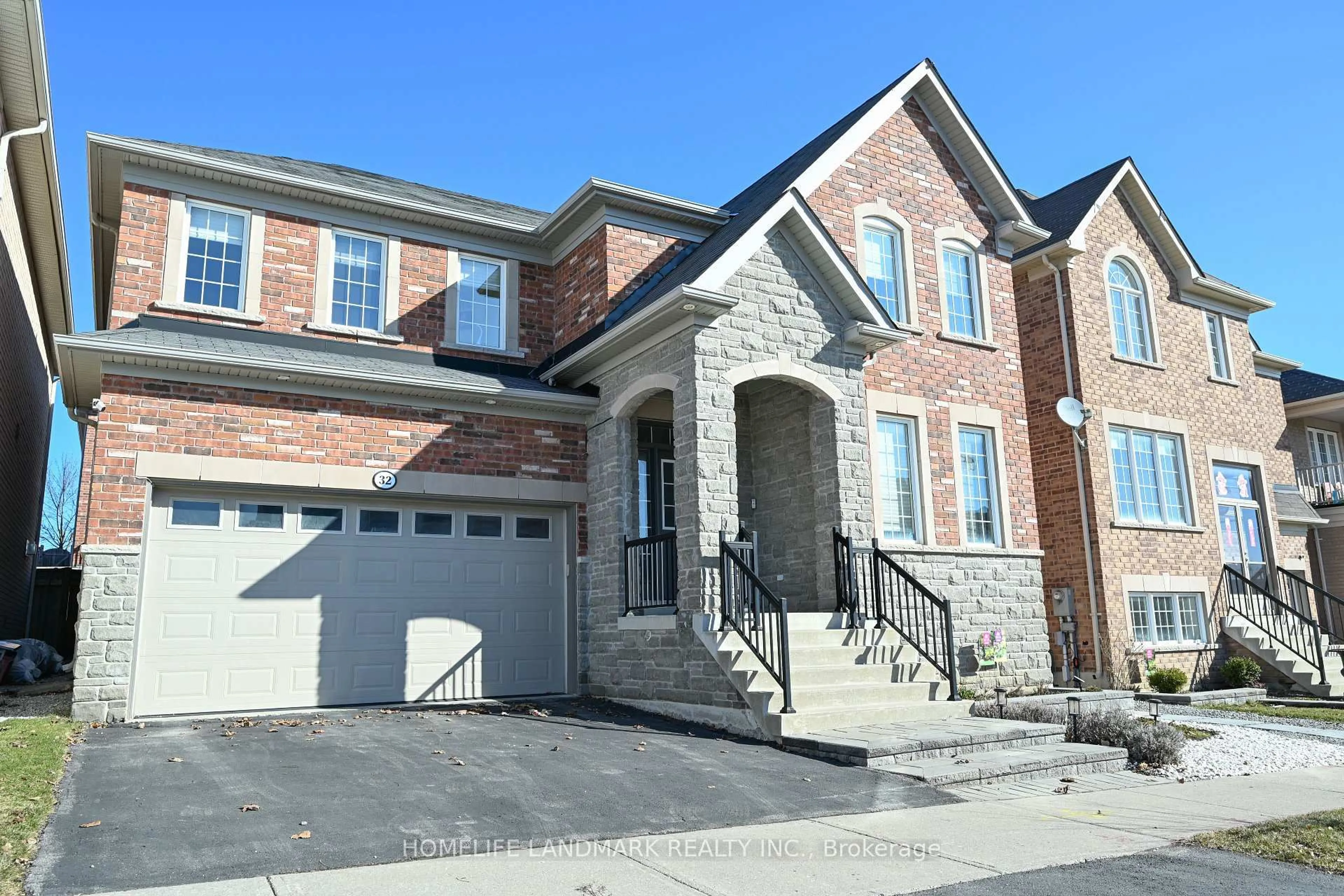 Home with brick exterior material, street for 32 Brightside Ave, Richmond Hill Ontario L4E 0P6