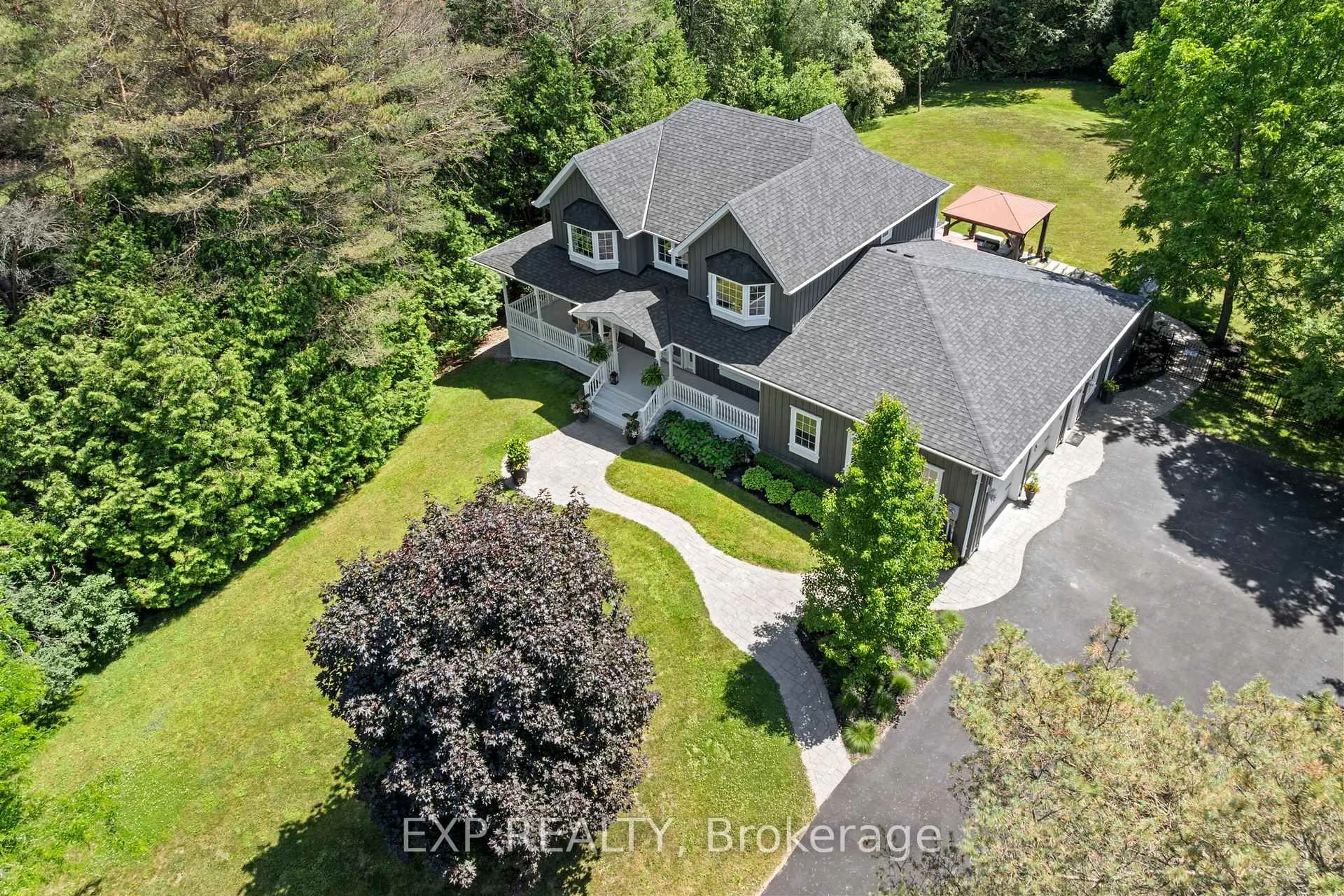 A pic from outside/outdoor area/front of a property/back of a property/a pic from drone, street for 6 Gooseberry Lane, Uxbridge Ontario L9P 1X2