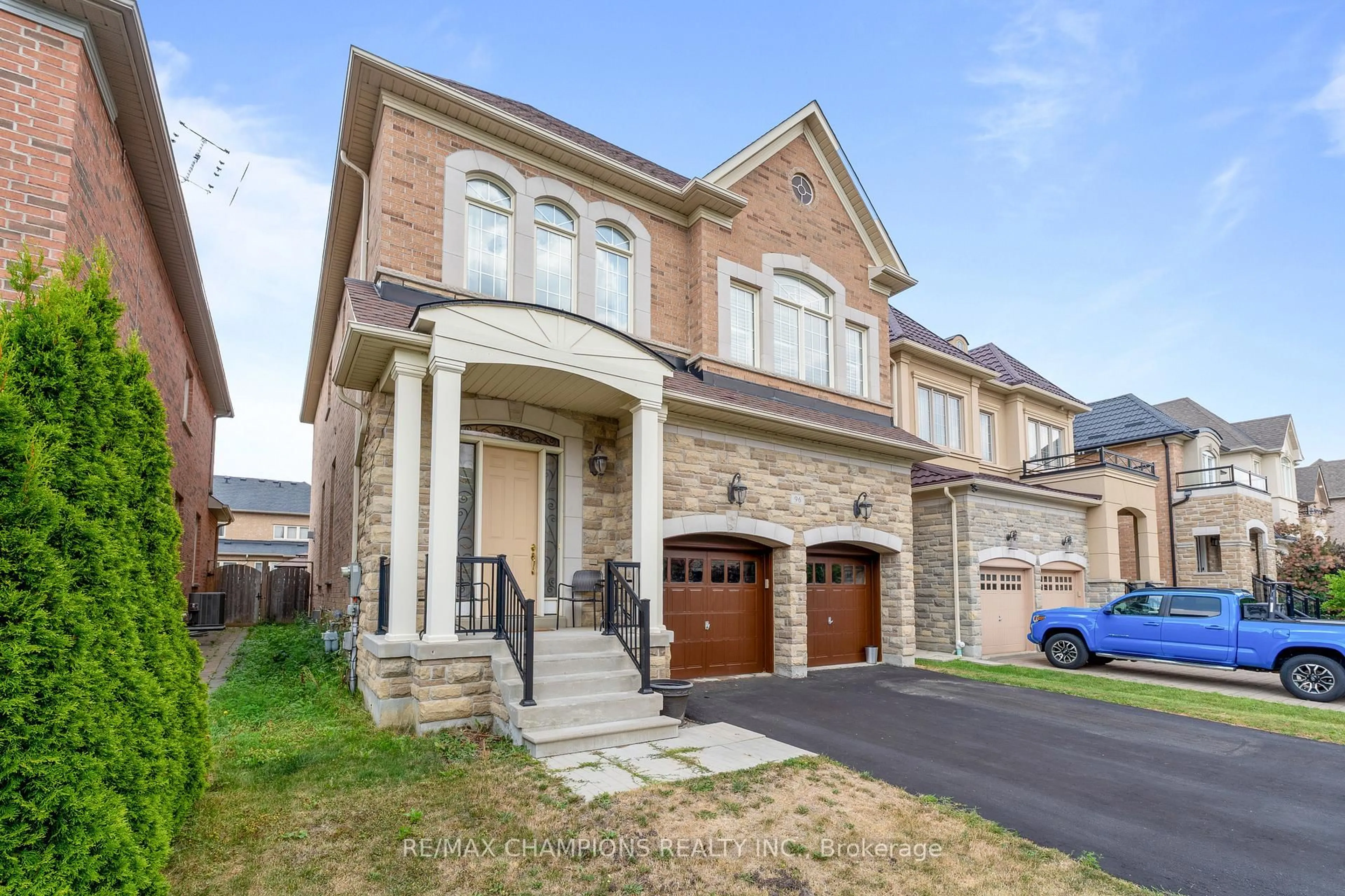 Home with brick exterior material, street for 96 Wardlaw Pl, Vaughan Ontario L4H 0Z8