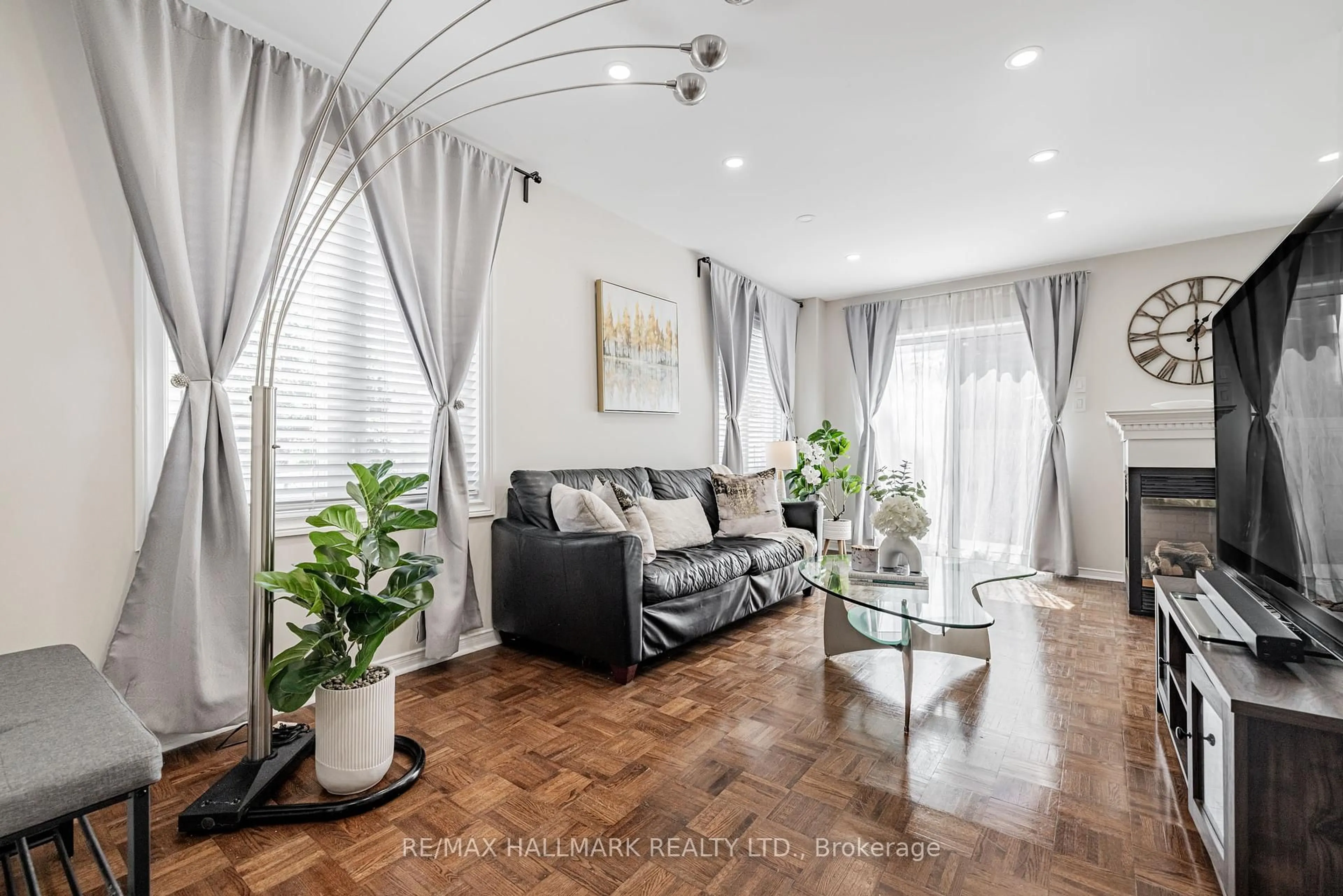 Living room with furniture, wood/laminate floor for 2 Michelle Dr, Vaughan Ontario L4L 9B8