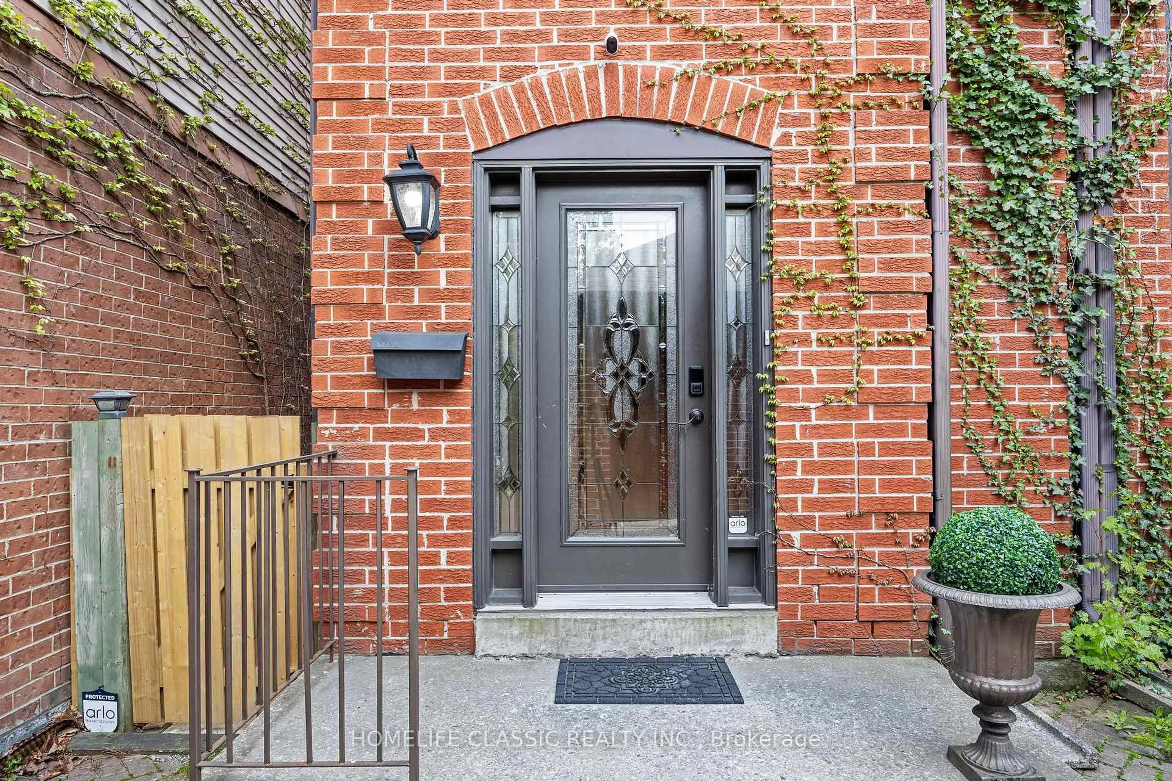 Home with brick exterior material, street for 93 North Meadow Cres, Vaughan Ontario L4J 3C4