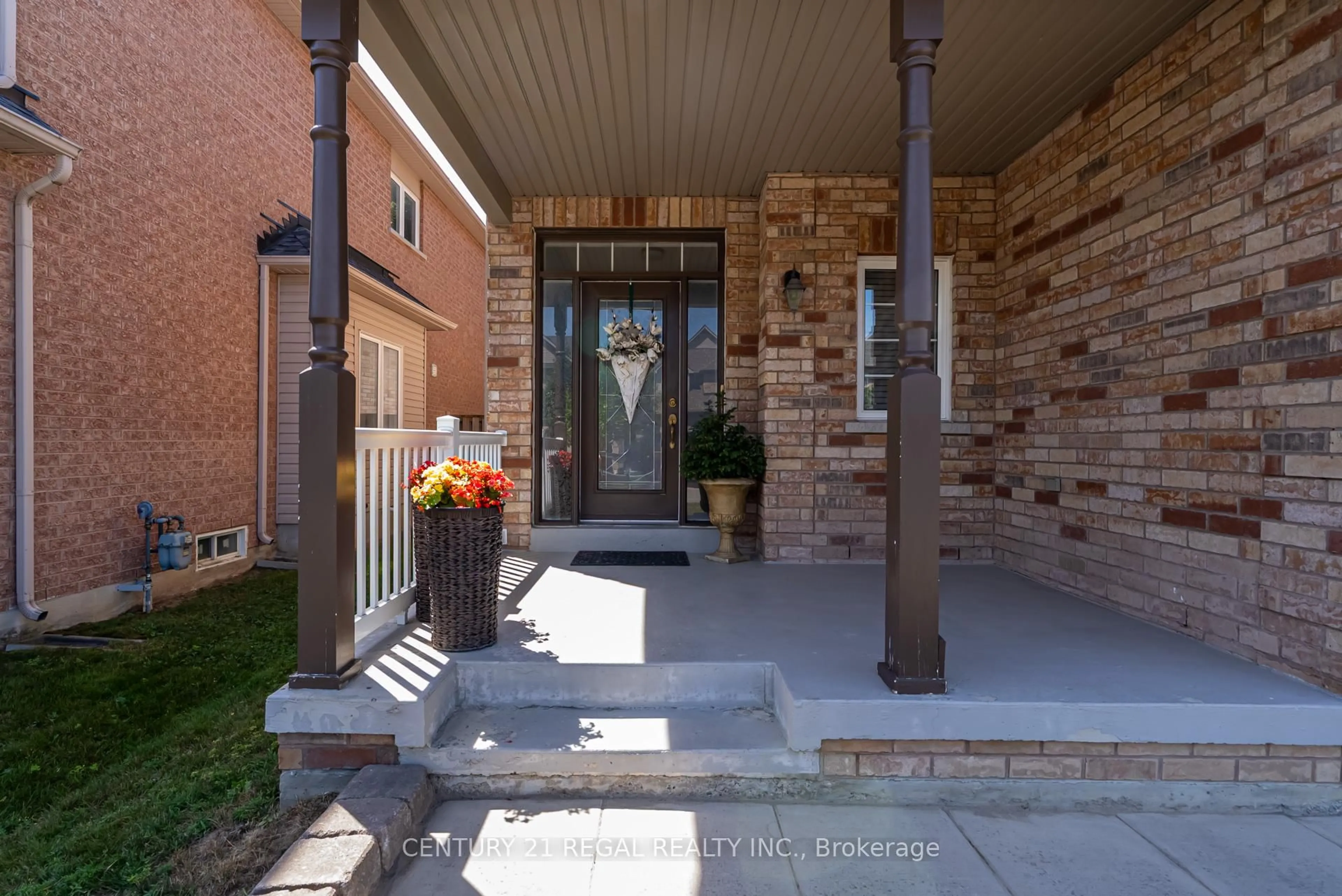 Unknown for 4 Hayfield Ave, Uxbridge Ontario L9P 0A2