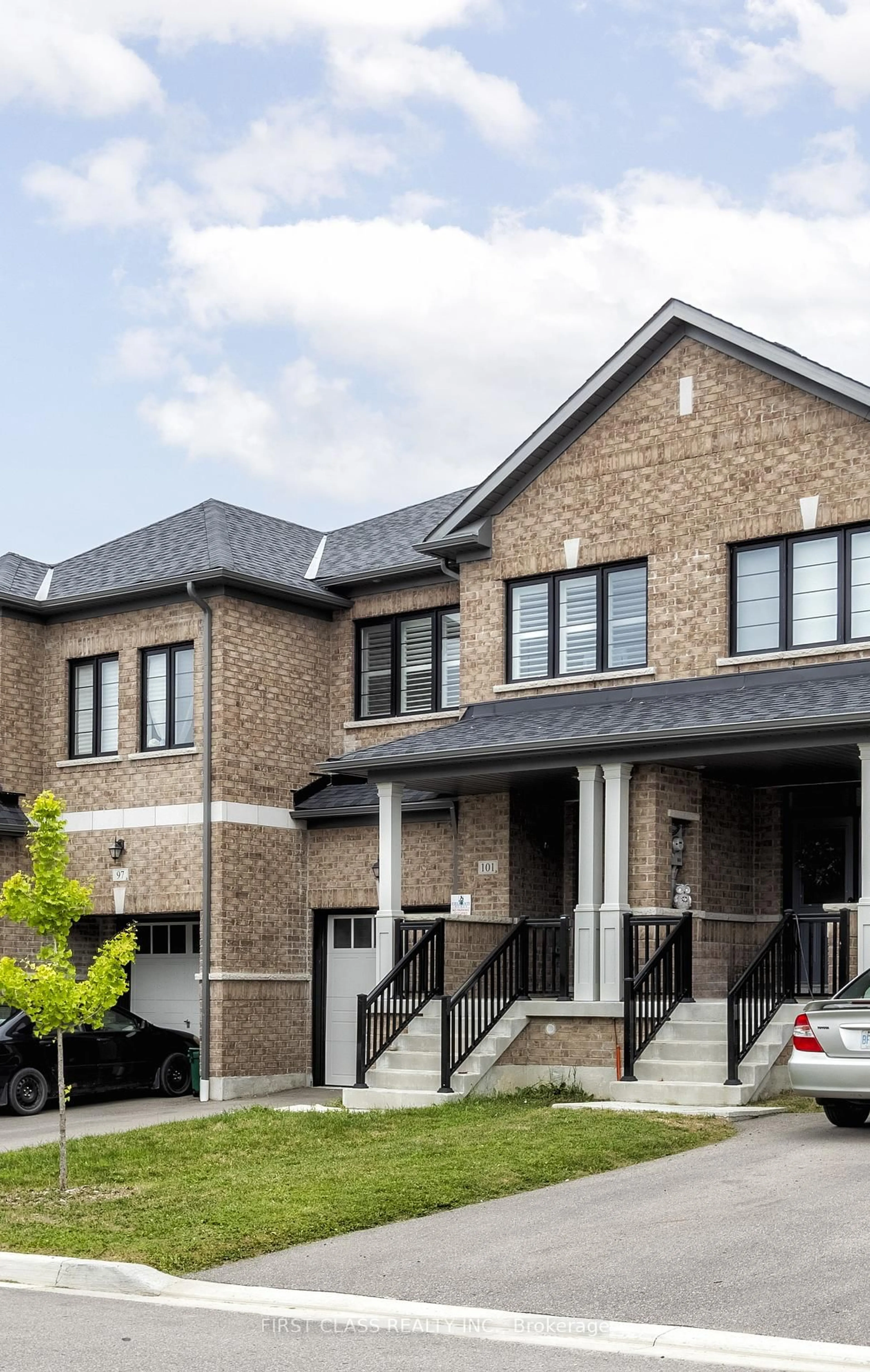 Home with brick exterior material, street for 101 Boundary Blvd, Whitchurch-Stouffville Ontario L4A 4W2