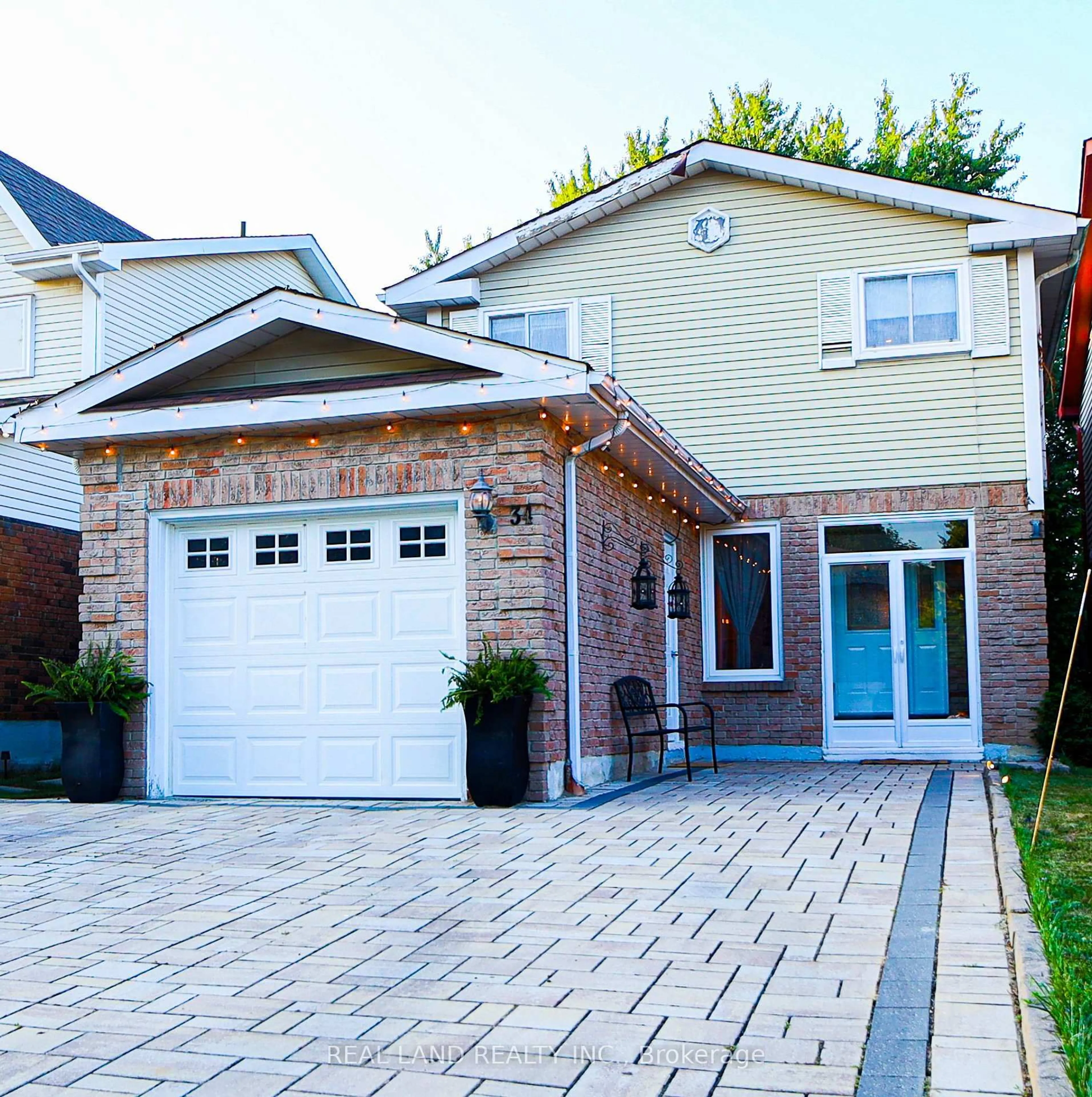 Home with brick exterior material, street for 34 Lilac Ave, Markham Ontario L3T 5K2