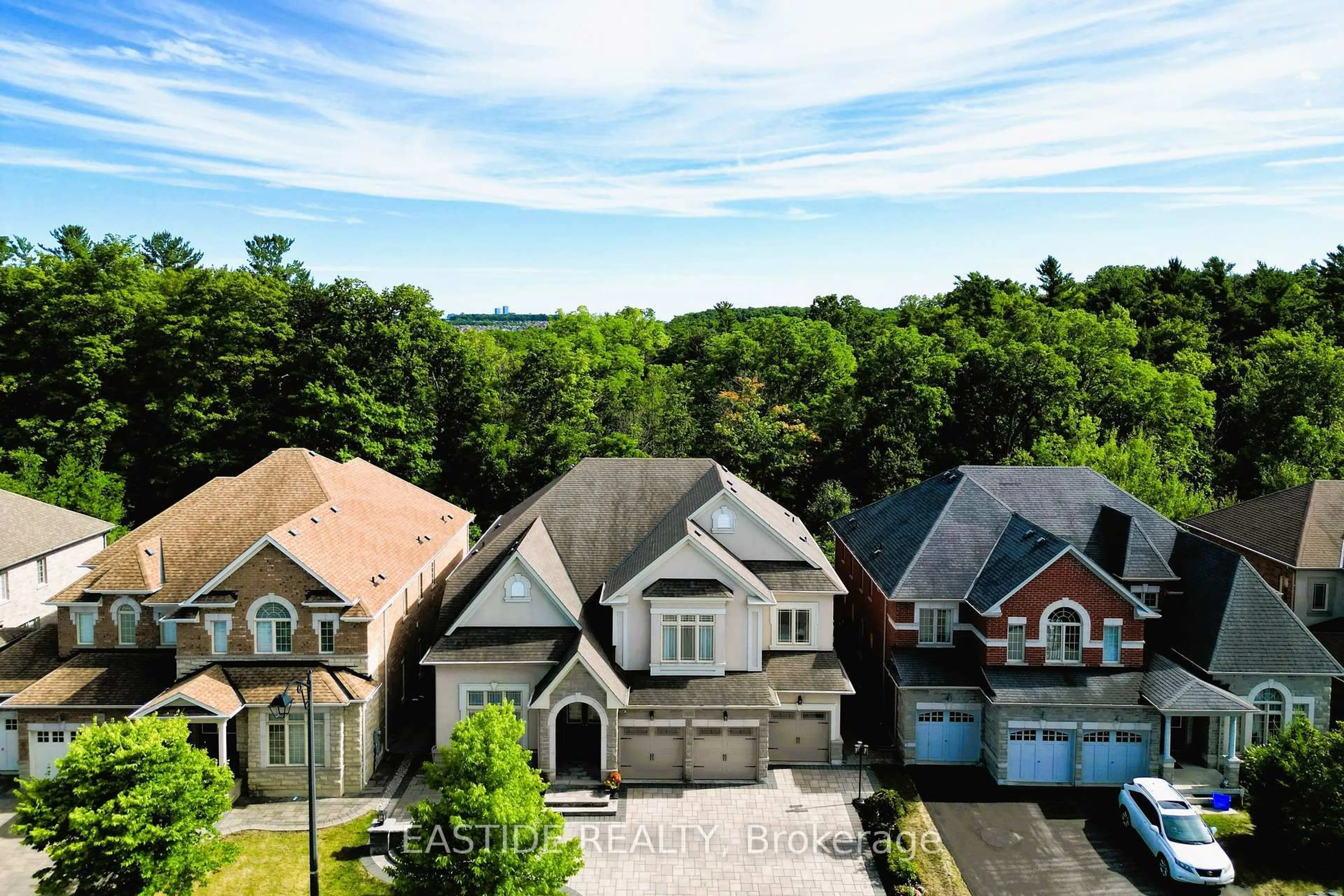 A pic from outside/outdoor area/front of a property/back of a property/a pic from drone, unknown for 176 Upper Post Rd, Vaughan Ontario L6A 4J9