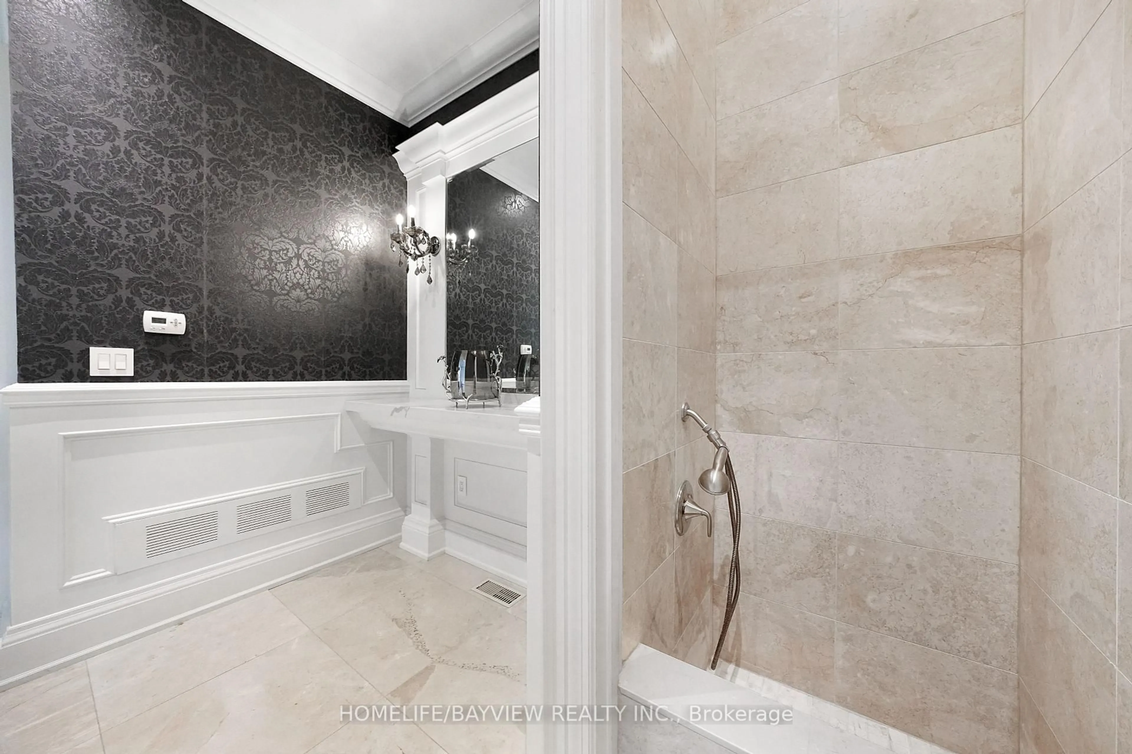 Contemporary bathroom, ceramic/tile floor for 111 Hillview Rd, Aurora Ontario L4G 2M6