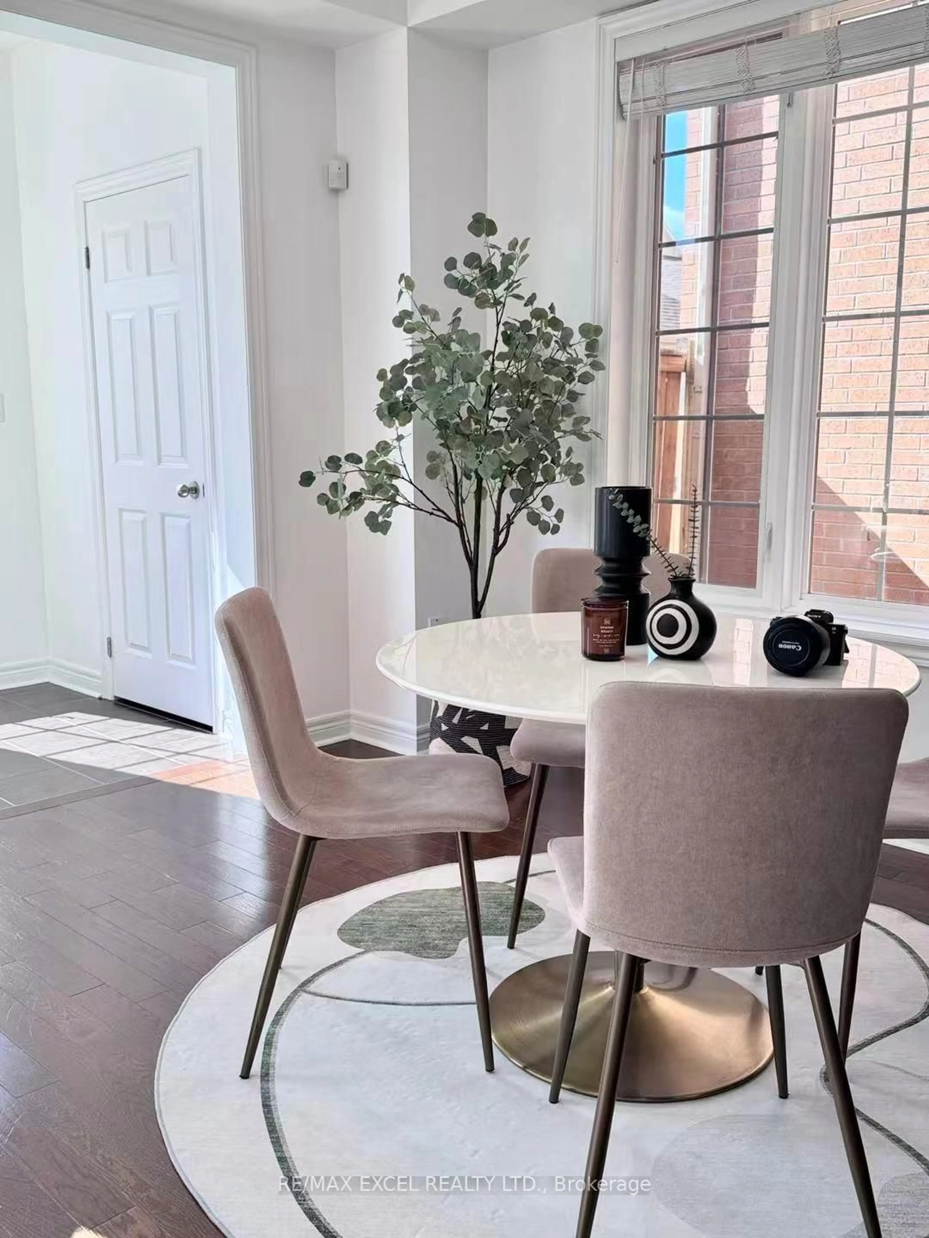 Dining room, unknown for 10230 Victoria Square Blvd, Markham Ontario L6C 0J2