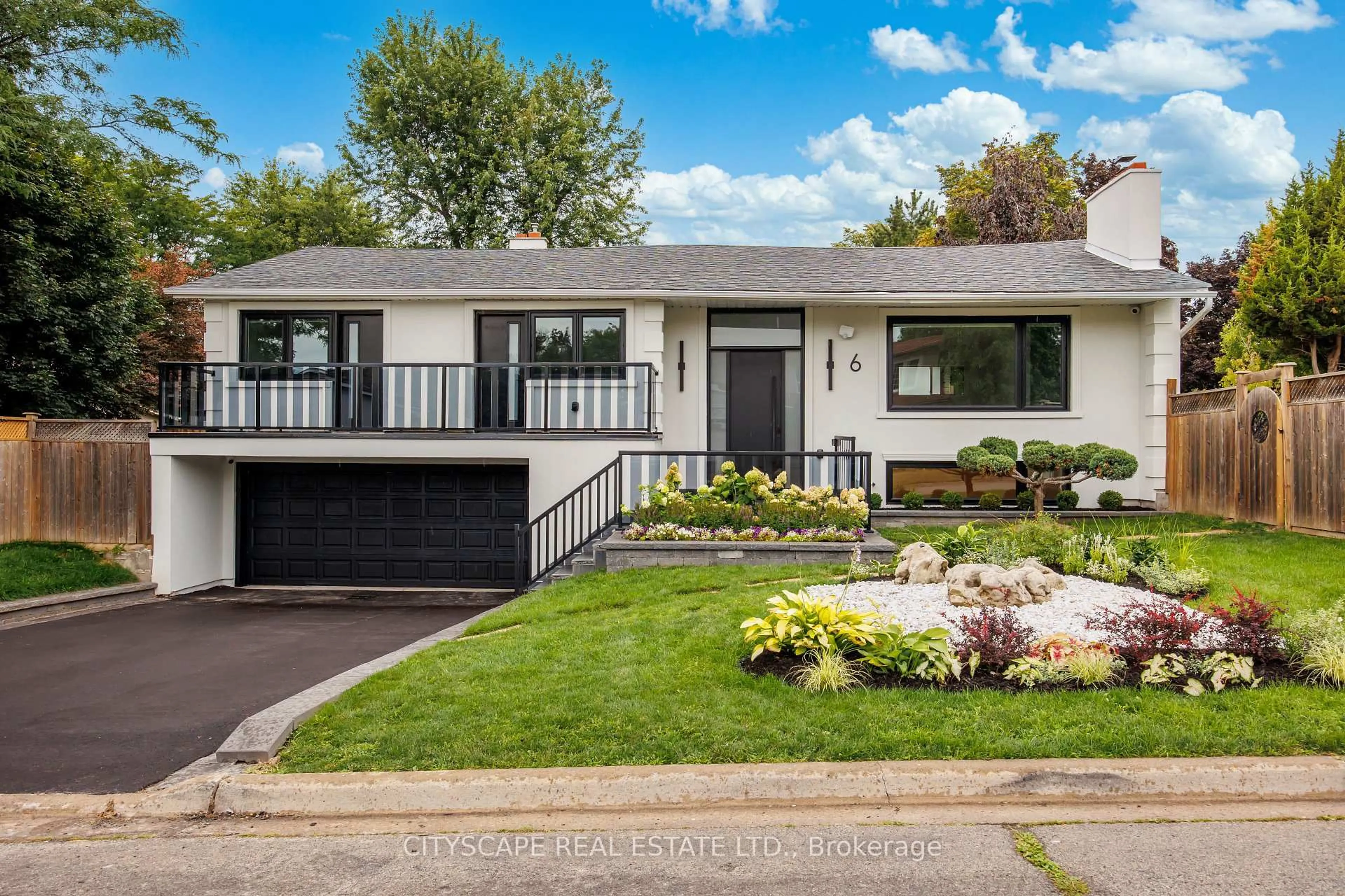 Home with vinyl exterior material, street for 6 Portree Cres, Markham Ontario L3T 3G2