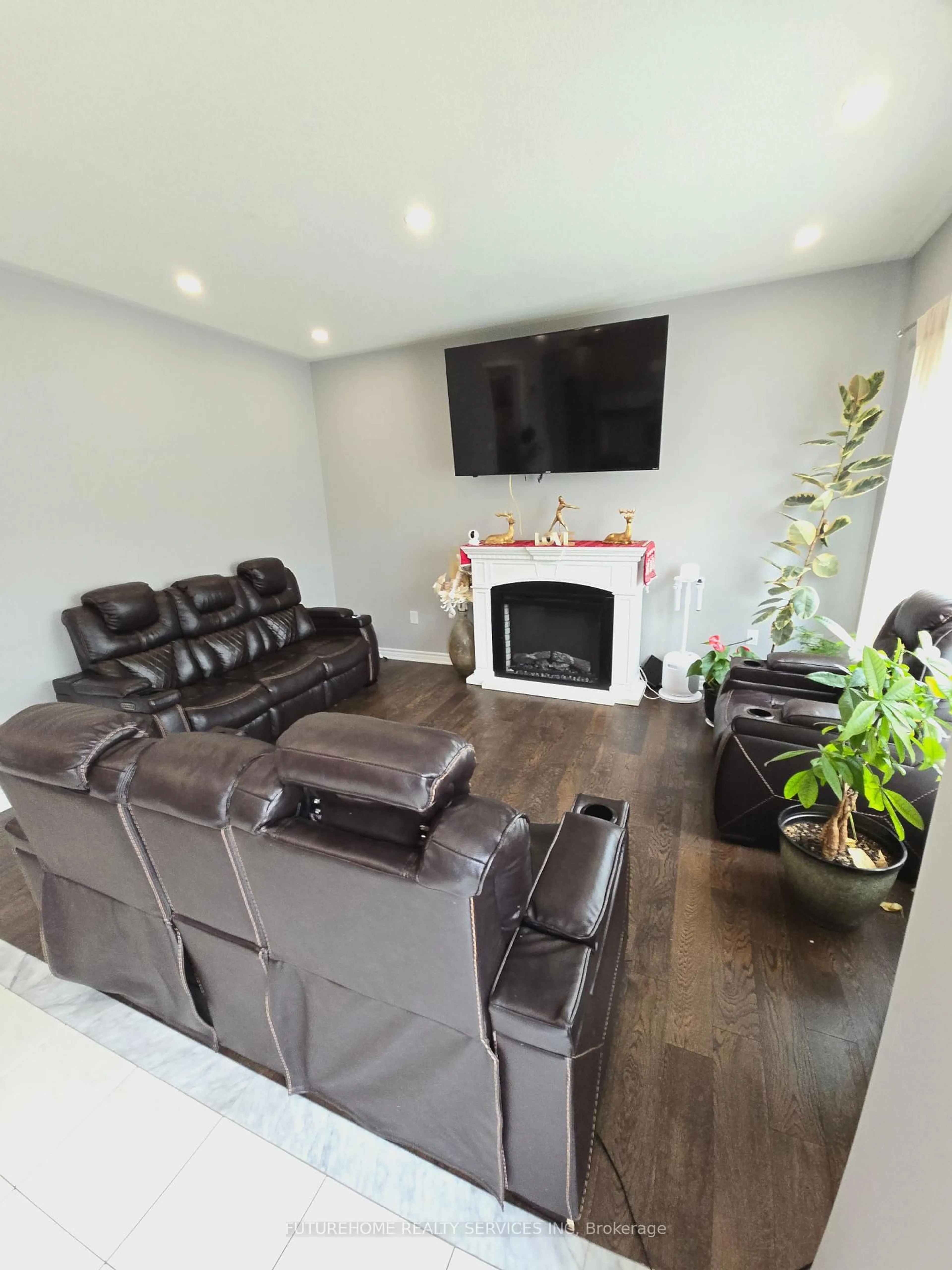 Living room with furniture, unknown for 8 Terry Clayton Ave, Brock Ontario L0K 1A0