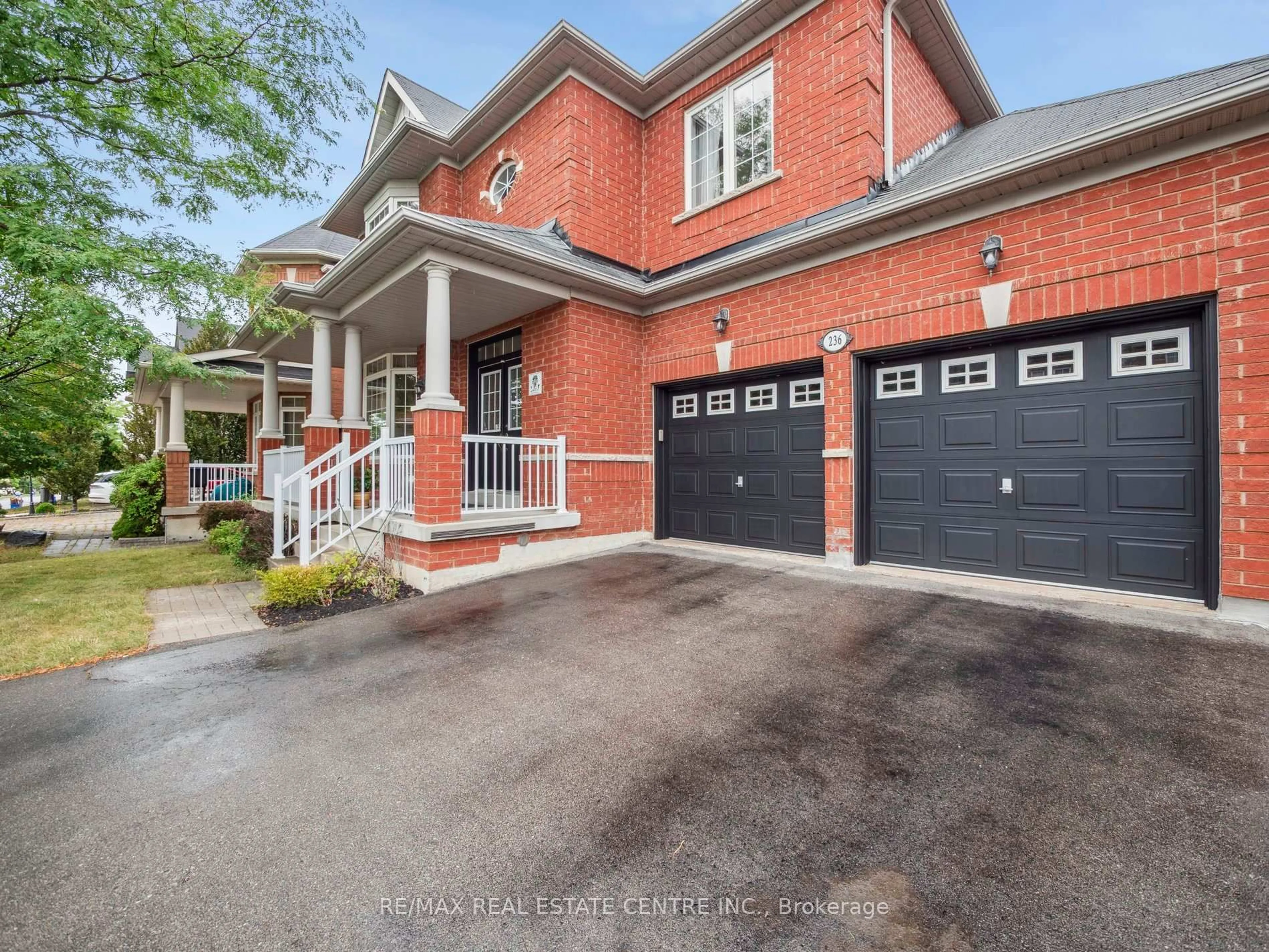 Home with brick exterior material, street for 236 St Urbain Dr, Vaughan Ontario L4H 3K7
