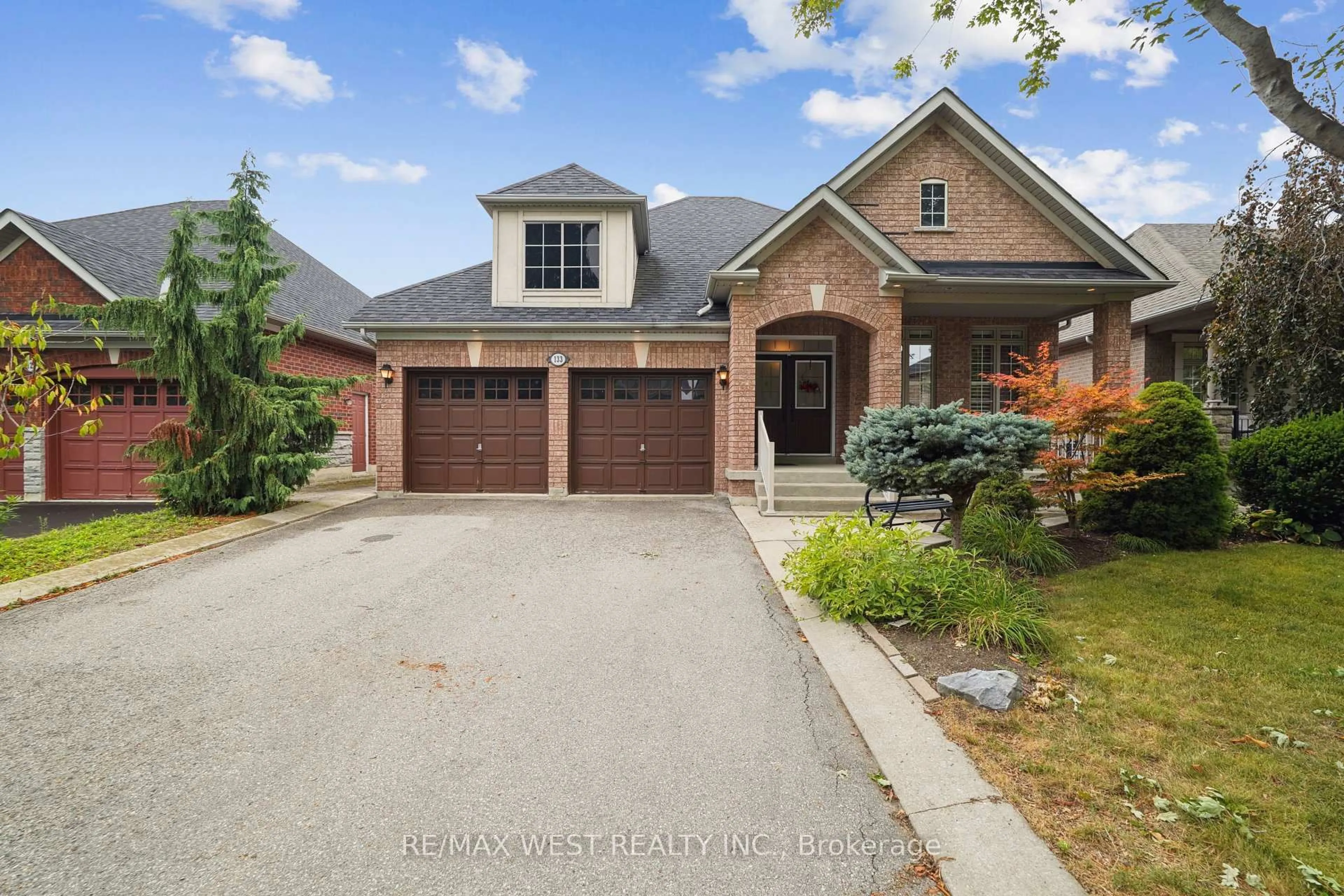 Home with brick exterior material, street for 133 Cupola Cres, Vaughan Ontario L4H 3G1