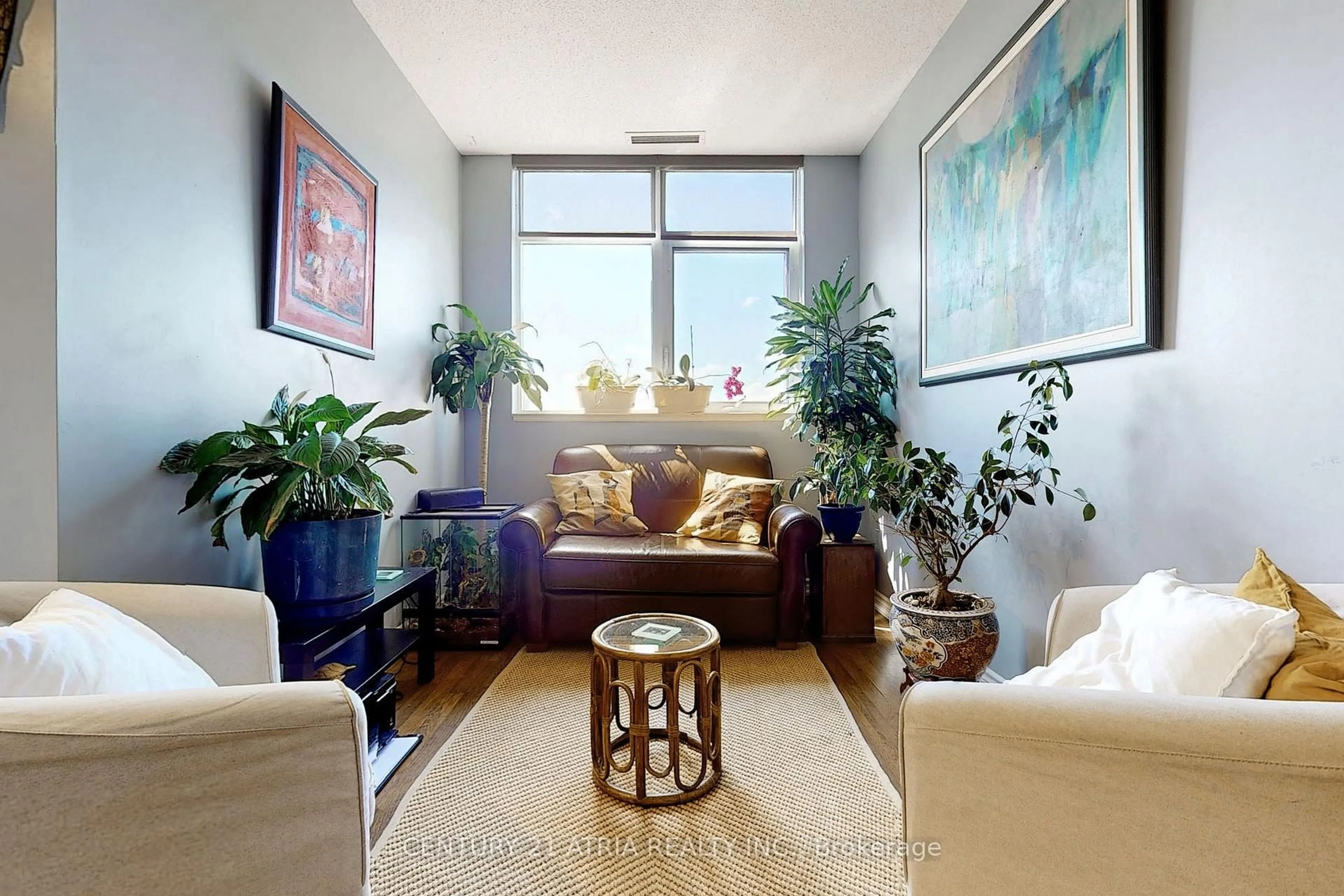 Living room with furniture, unknown for 9235 Jane St #1609, Vaughan Ontario L6A 0J8