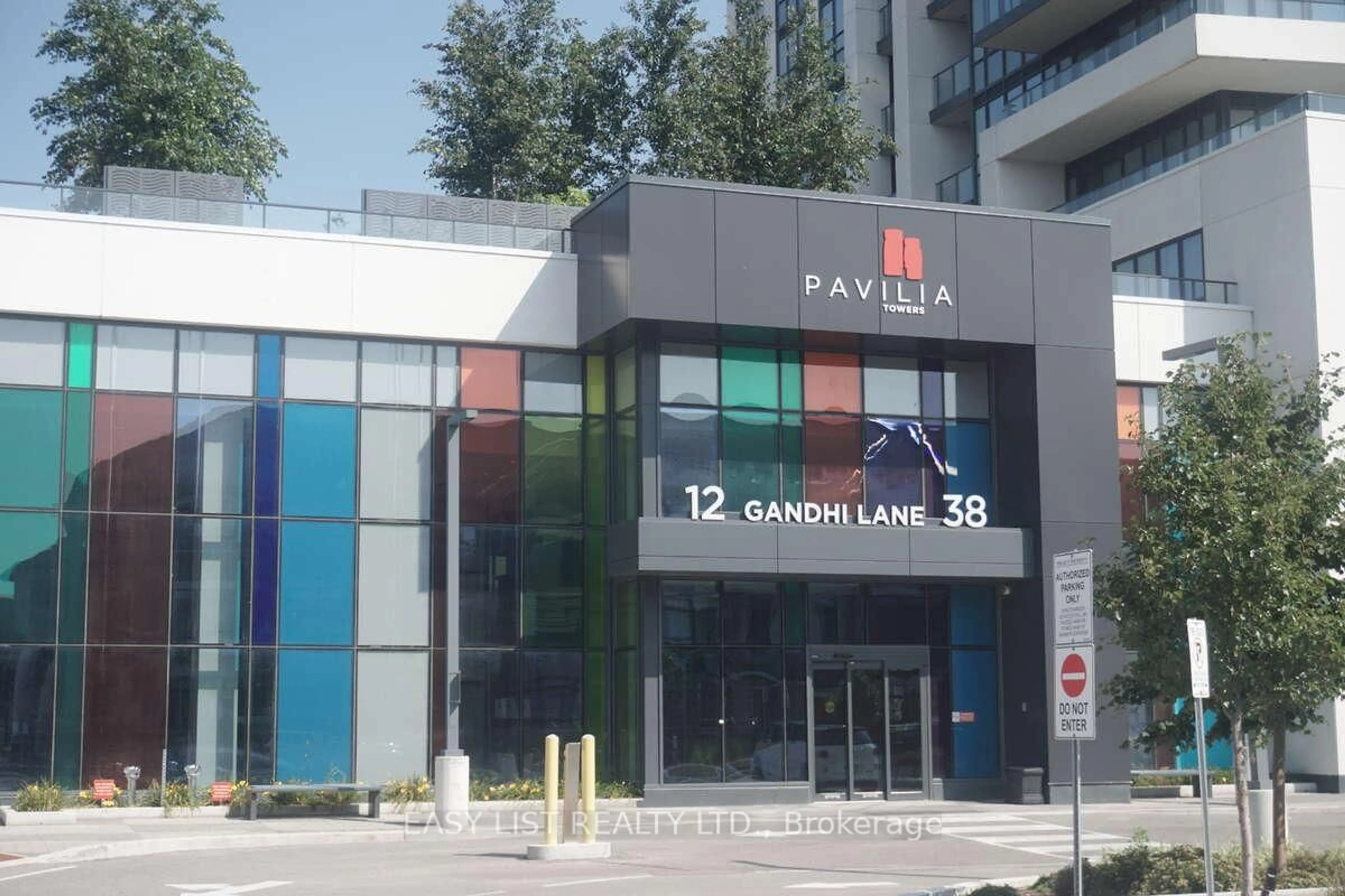 Patio, building for 12 Gandhi Lane, Markham Ontario L3T 0G4