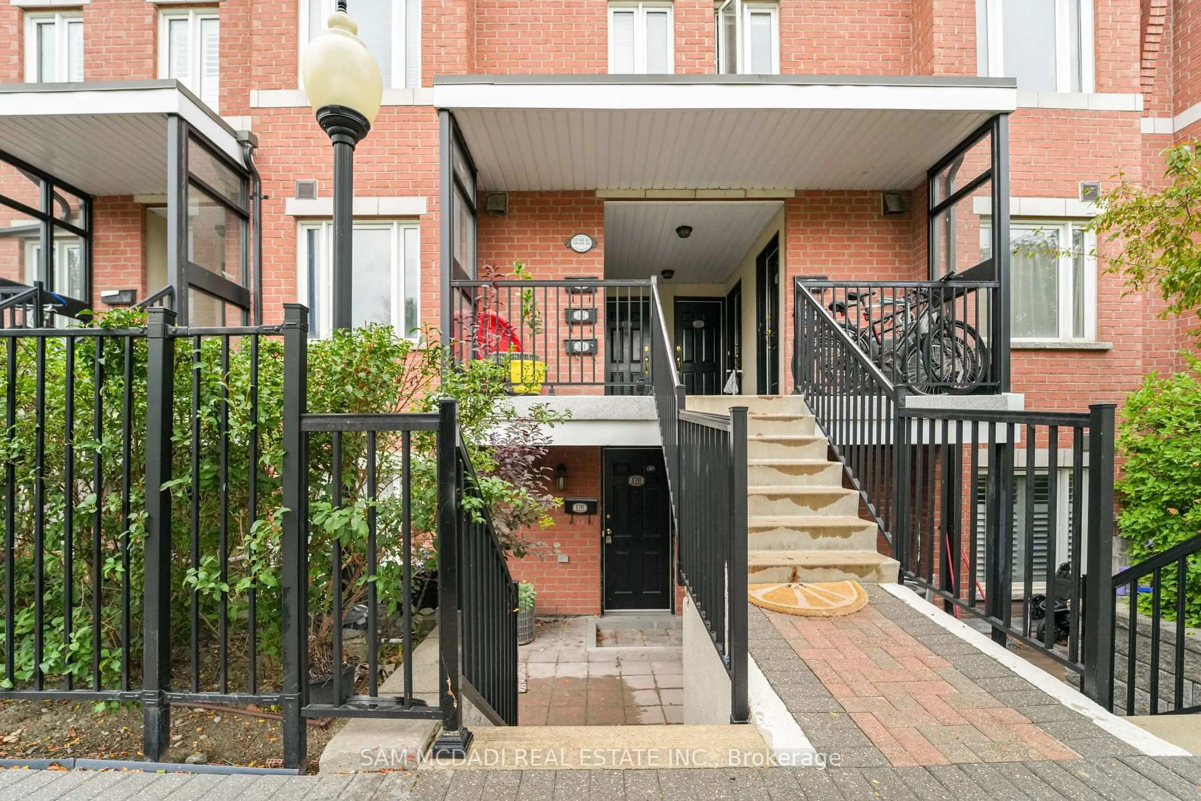 Unknown for 310 John St #170, Markham Ontario L3T 0A7