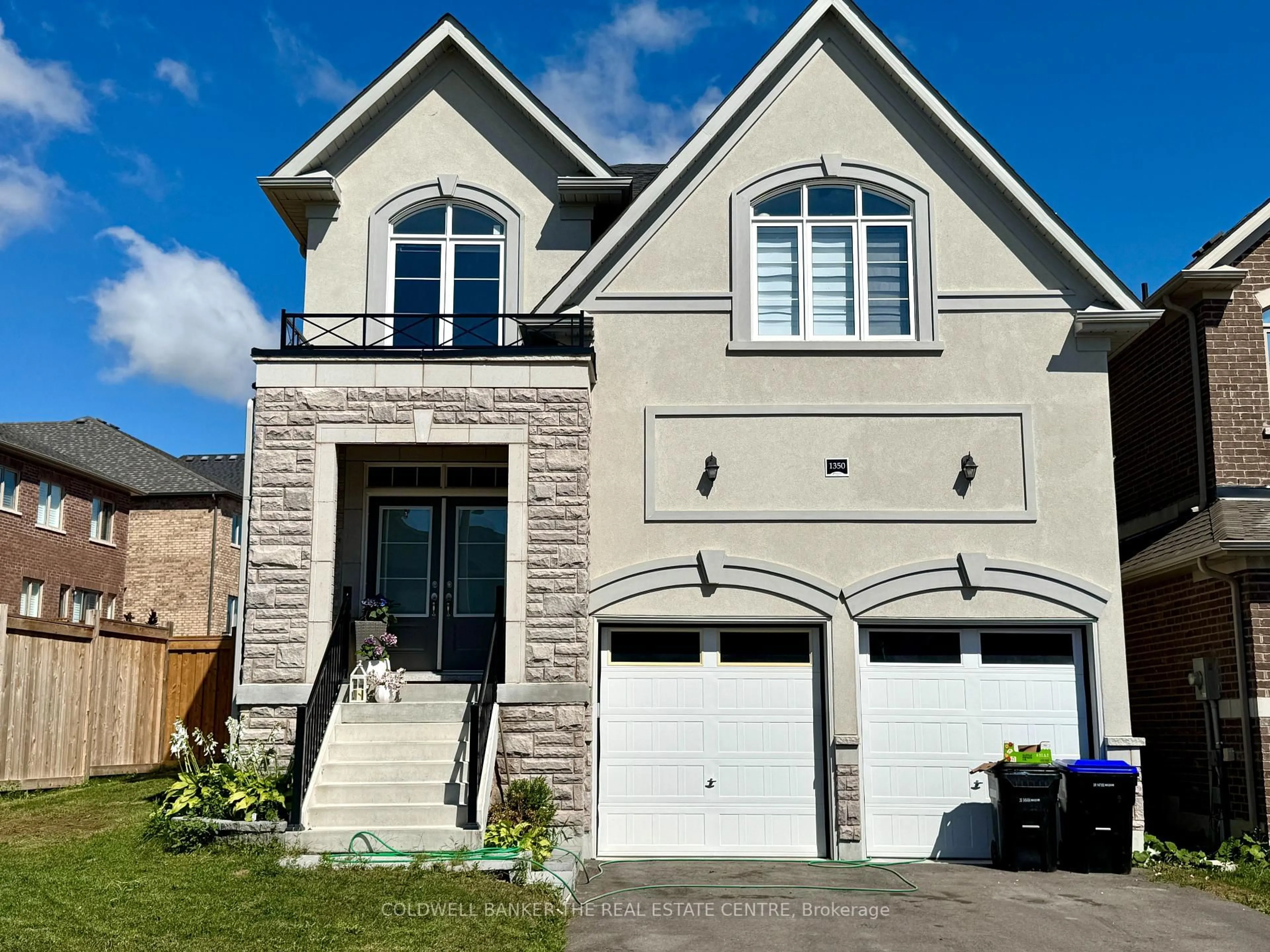 Home with brick exterior material, street for 1350 Stevens Rd, Innisfil Ontario L9S 4W1