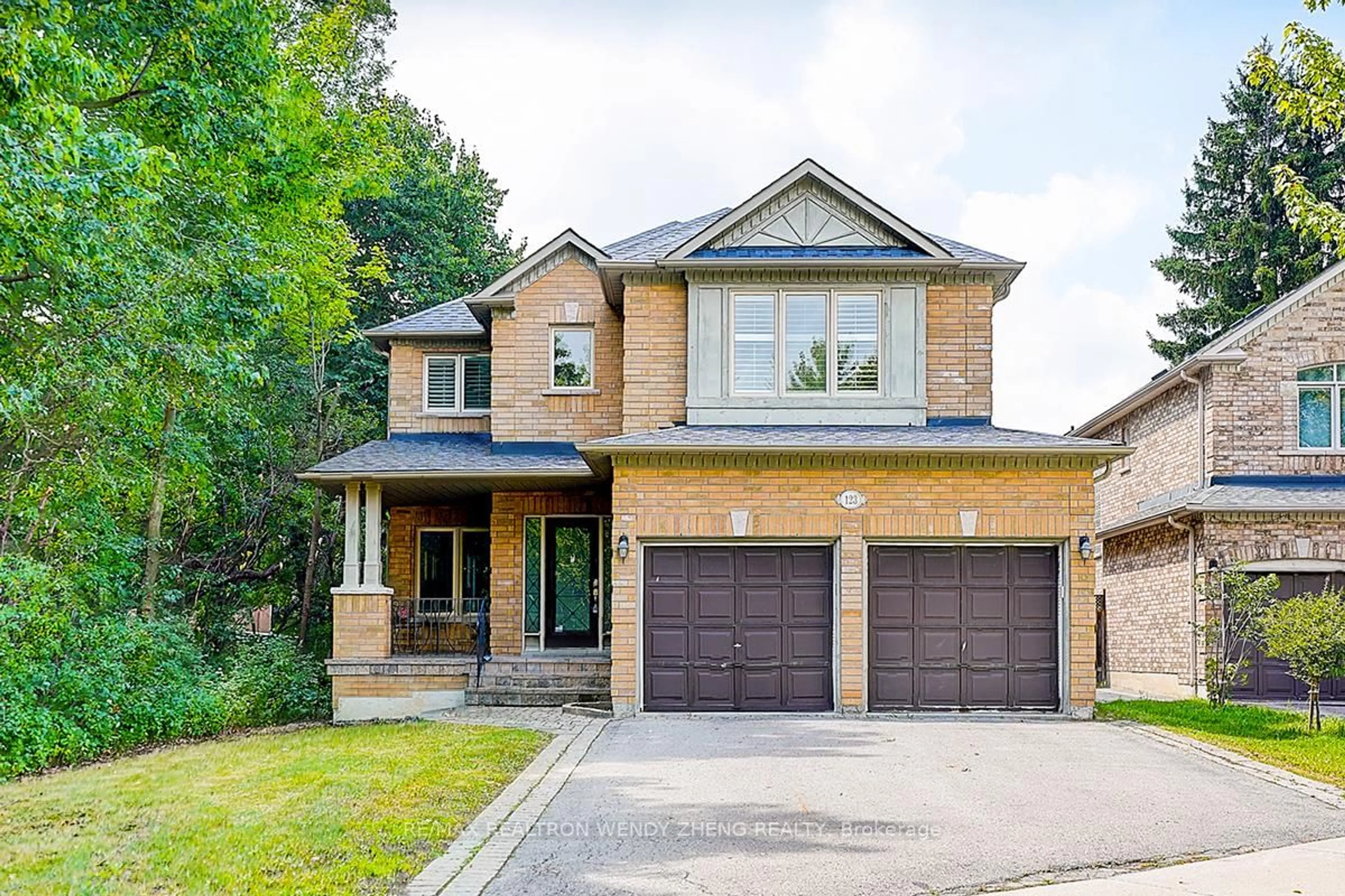 Home with brick exterior material, street for 123 Stave Cres, Richmond Hill Ontario L4C 0S9
