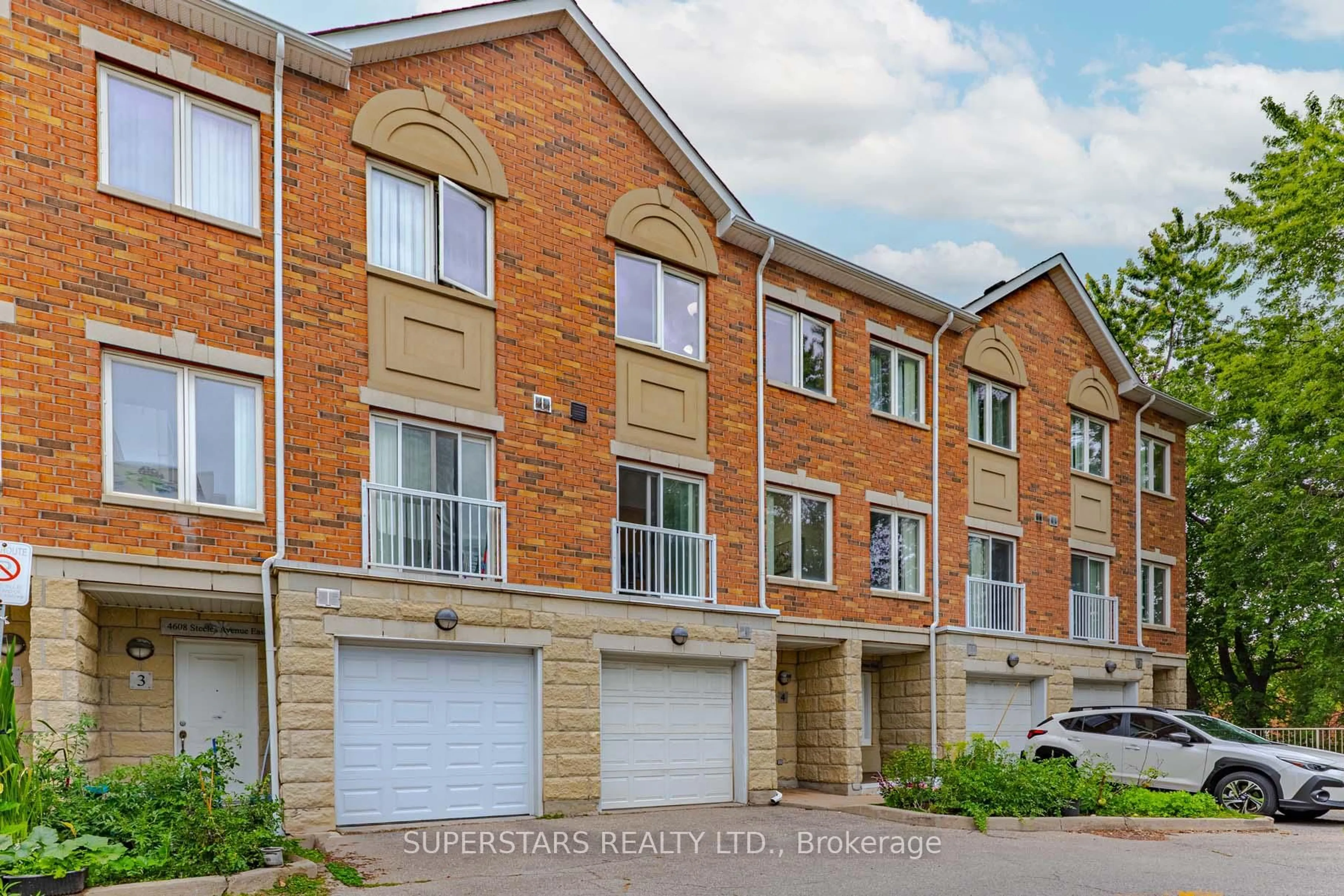 Unknown for 4608 Steeles Ave #TH4, Markham Ontario L3R 6B6