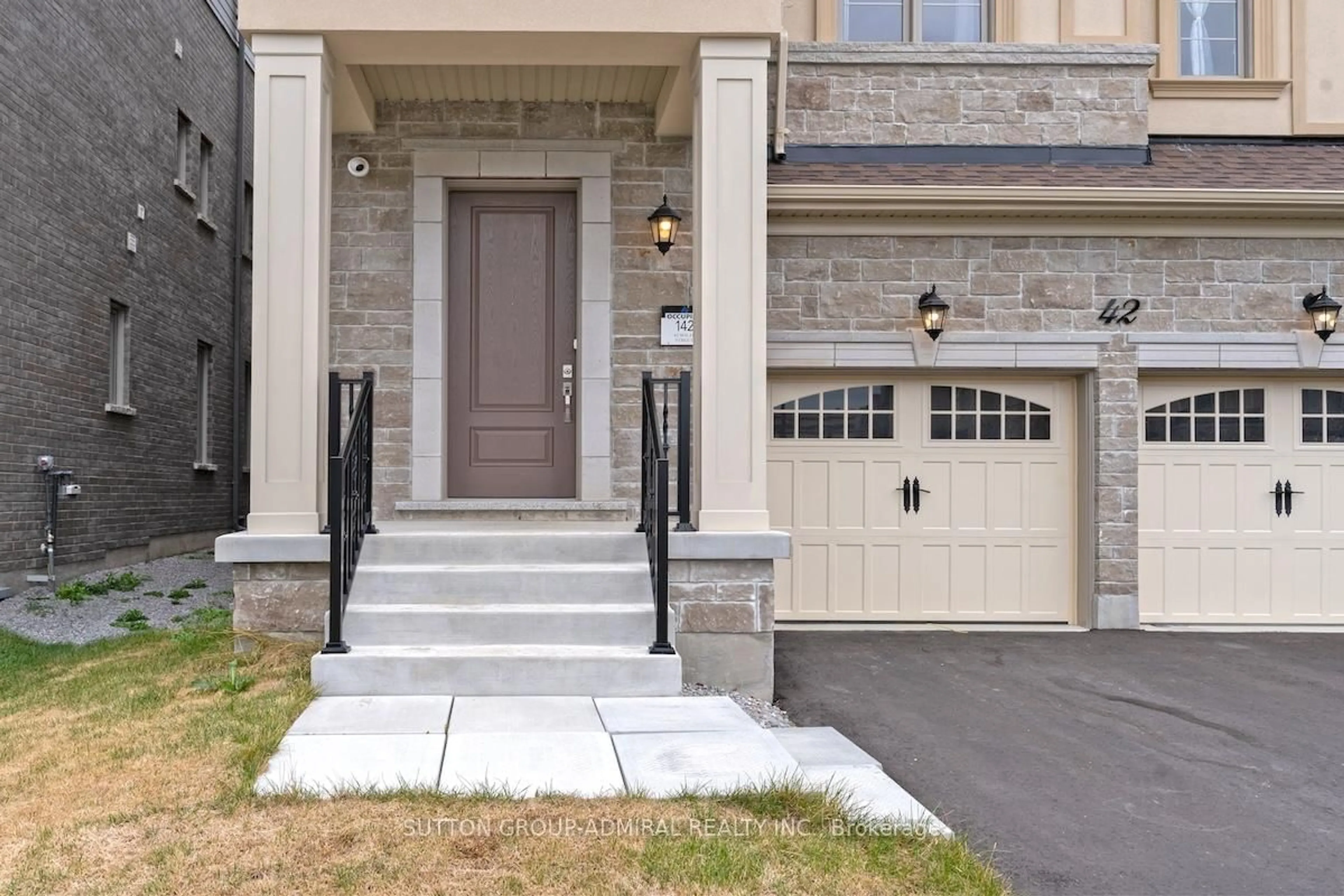 Unknown for 42 Solar St, Richmond Hill Ontario L4C 5G9