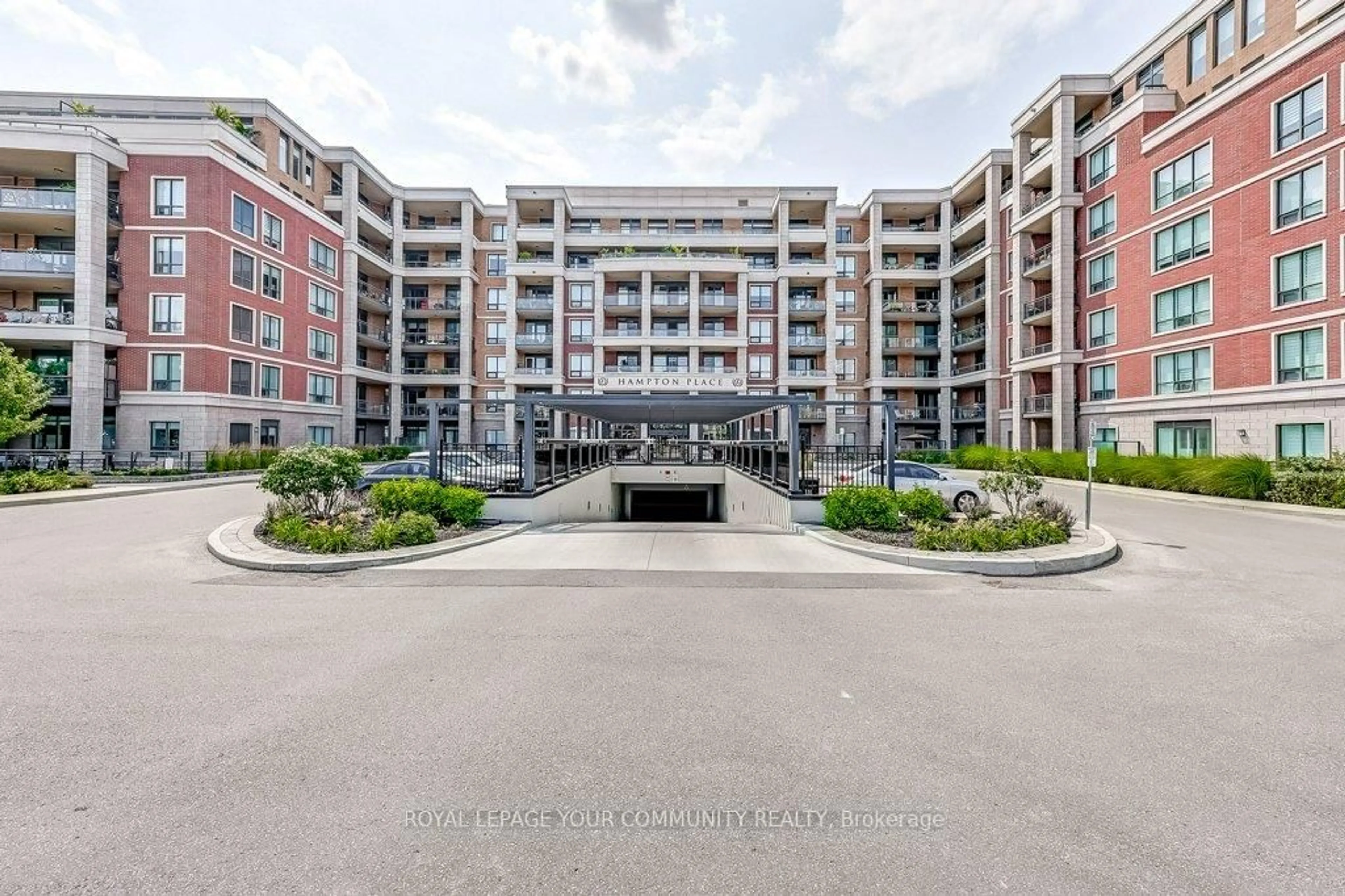 Unknown for 25 Baker Hill Blvd #105, Whitchurch-Stouffville Ontario L4A 4R5