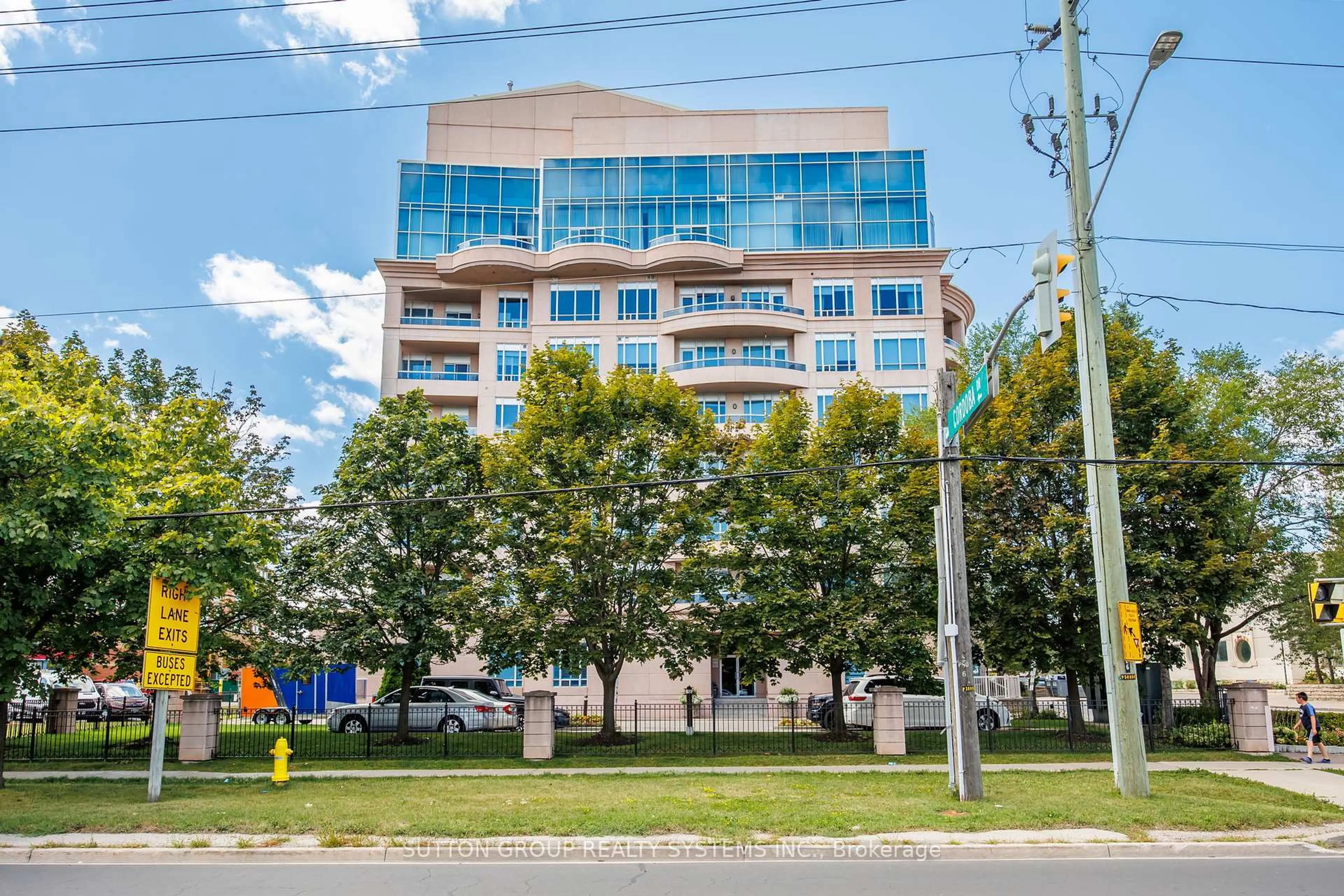 Unknown for 1 Cordoba Dr #302, Vaughan Ontario L4J 8S3